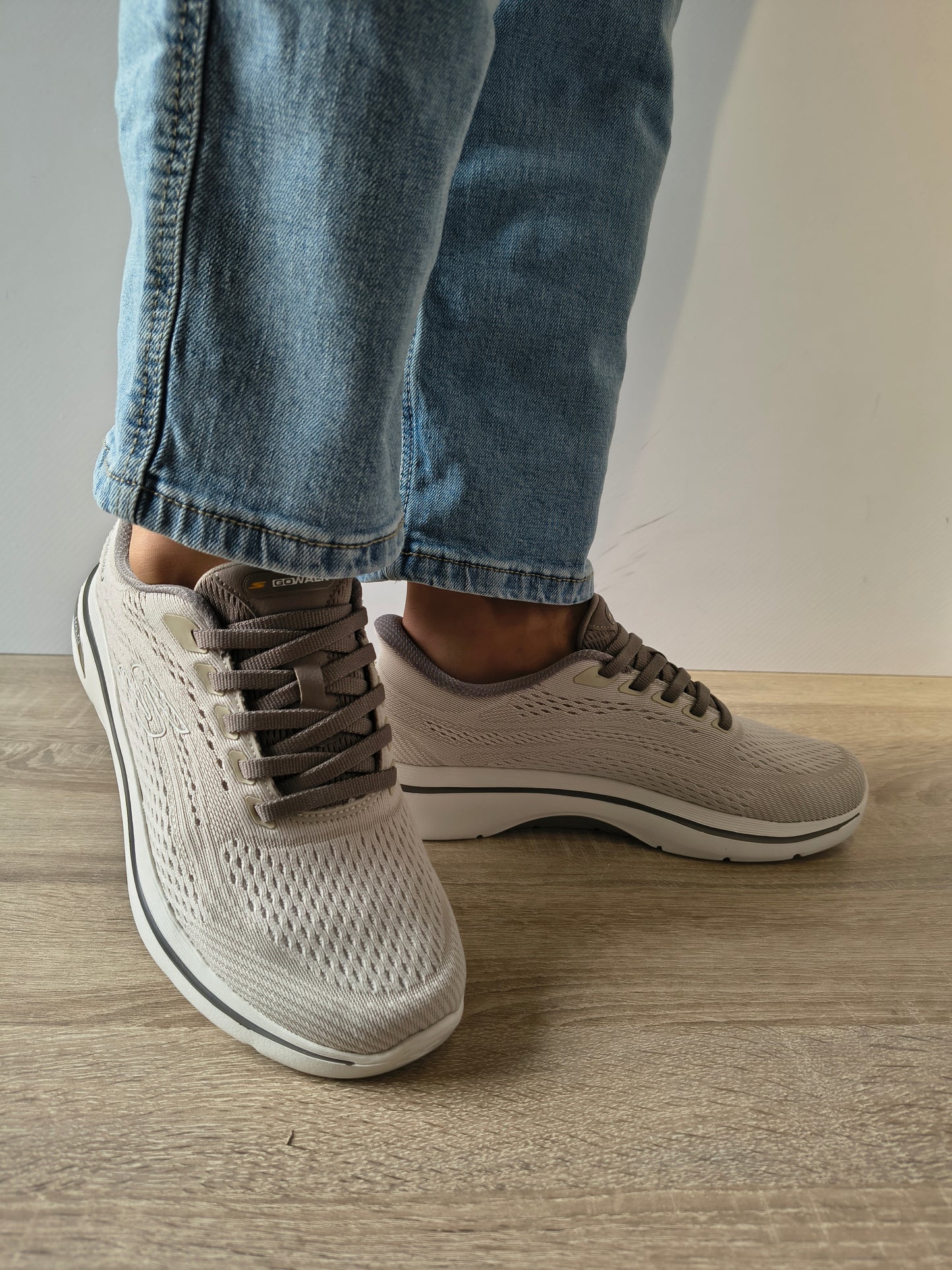 PANTOFI SPORT BARBATI SKECHERS 216812 TAN BEJ