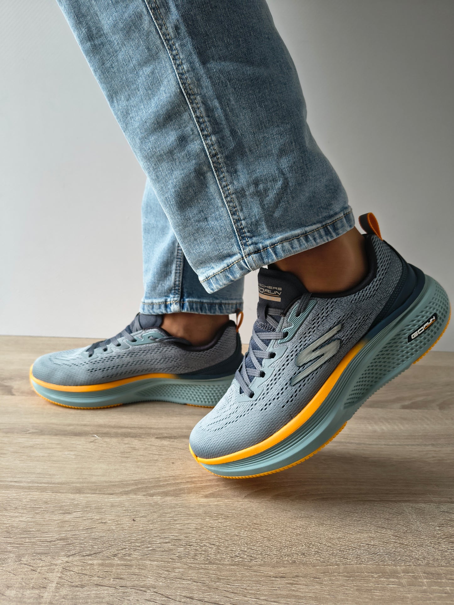 PANTOFI SPORT BARBATI SKECHERS 220847 SLT ALBASTRU ARDEZIE