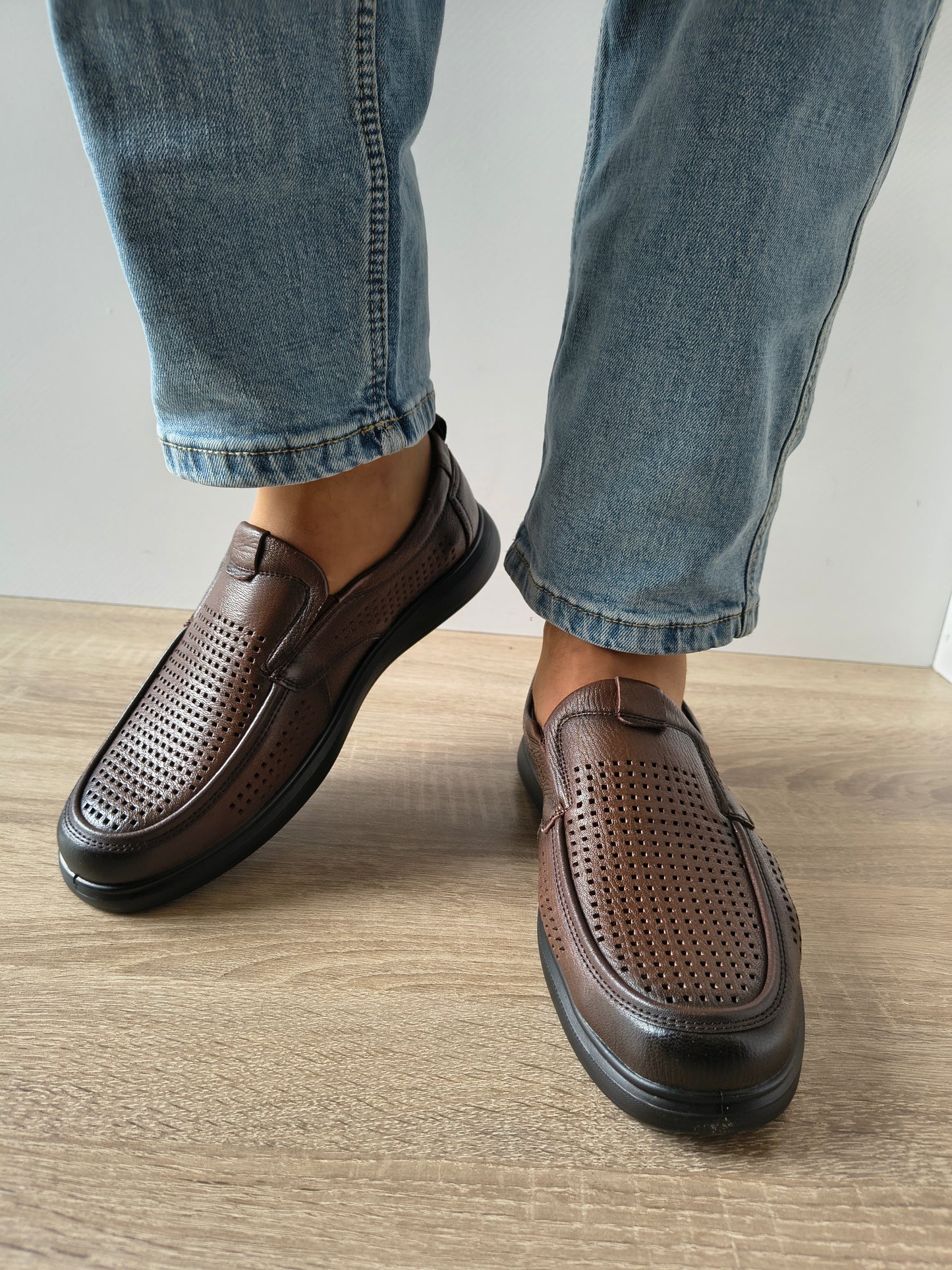 PANTOFI PERFORATI BARBATI MELS 26027 MARO