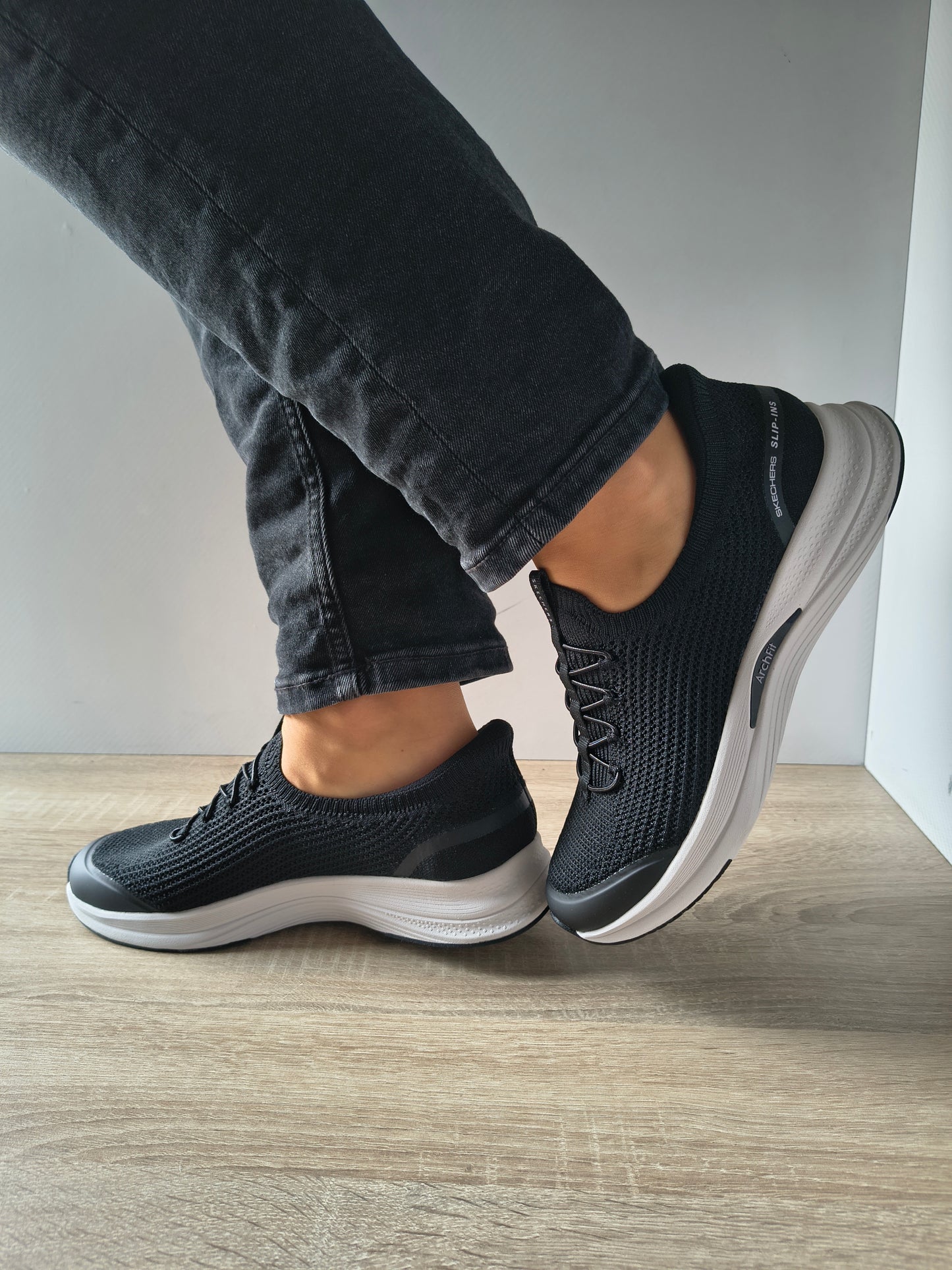PANTOFI SPORT DAMA SKECHERS 104761 BKW BEJ NATURAL