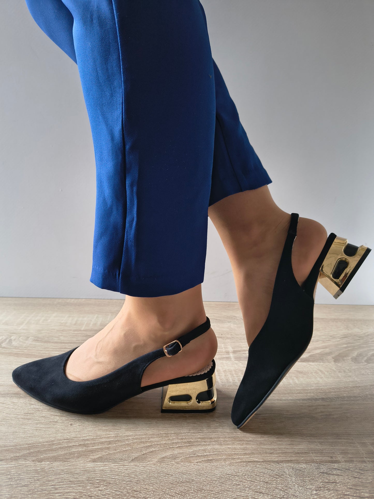SANDALE ELEGANTE DAMA MARCO TOZZI 28337-44 NEGRU + AURIU + MARO