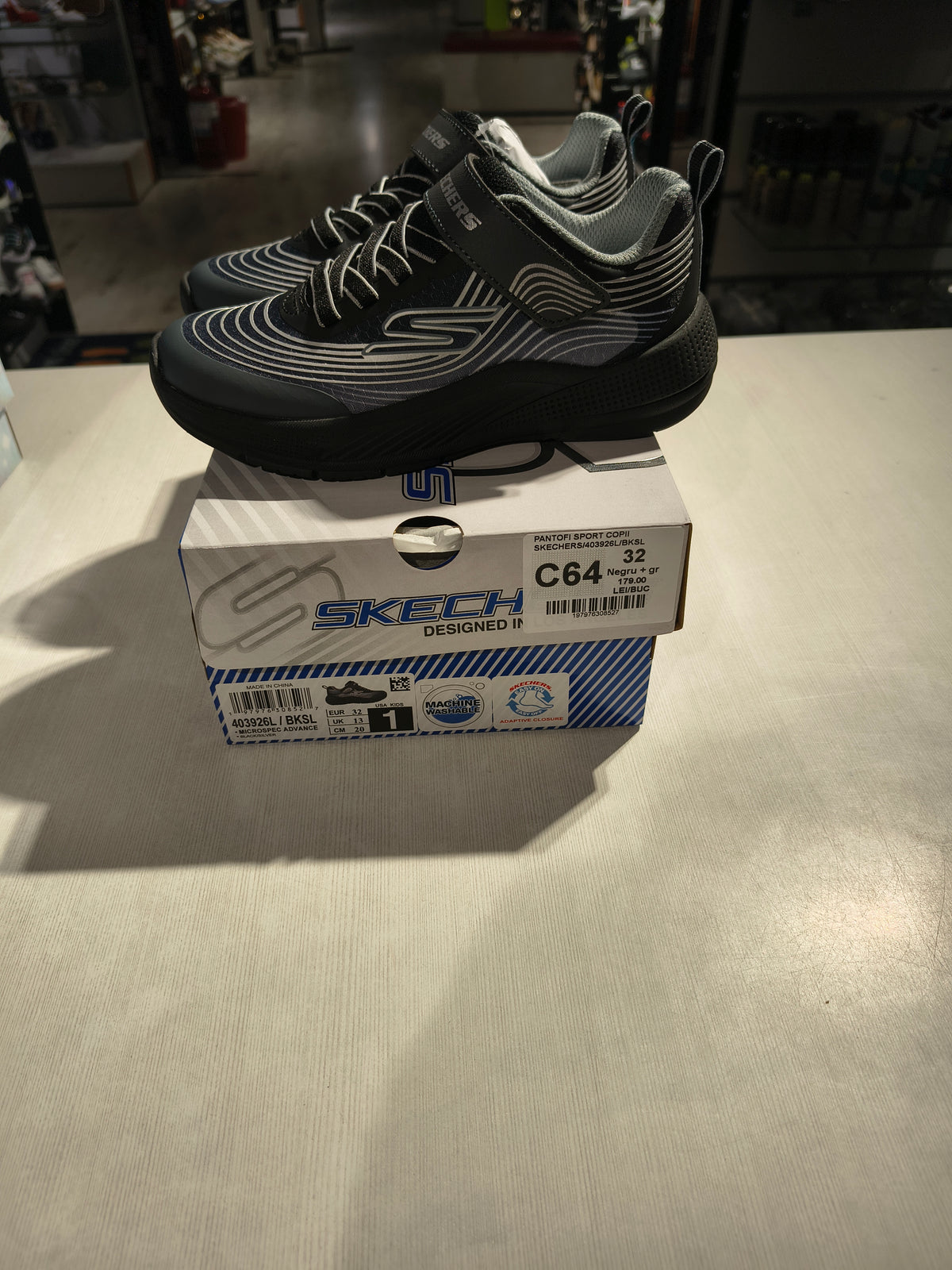PANTOFI SPORT COPII SKECHERS 403926L BKSL NEGRU + GRI - imagine 3