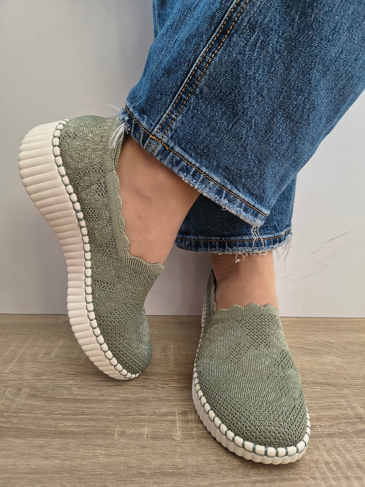 PANTOFI CASUAL DAMA SKECHERS 100904 OLV OLIVE