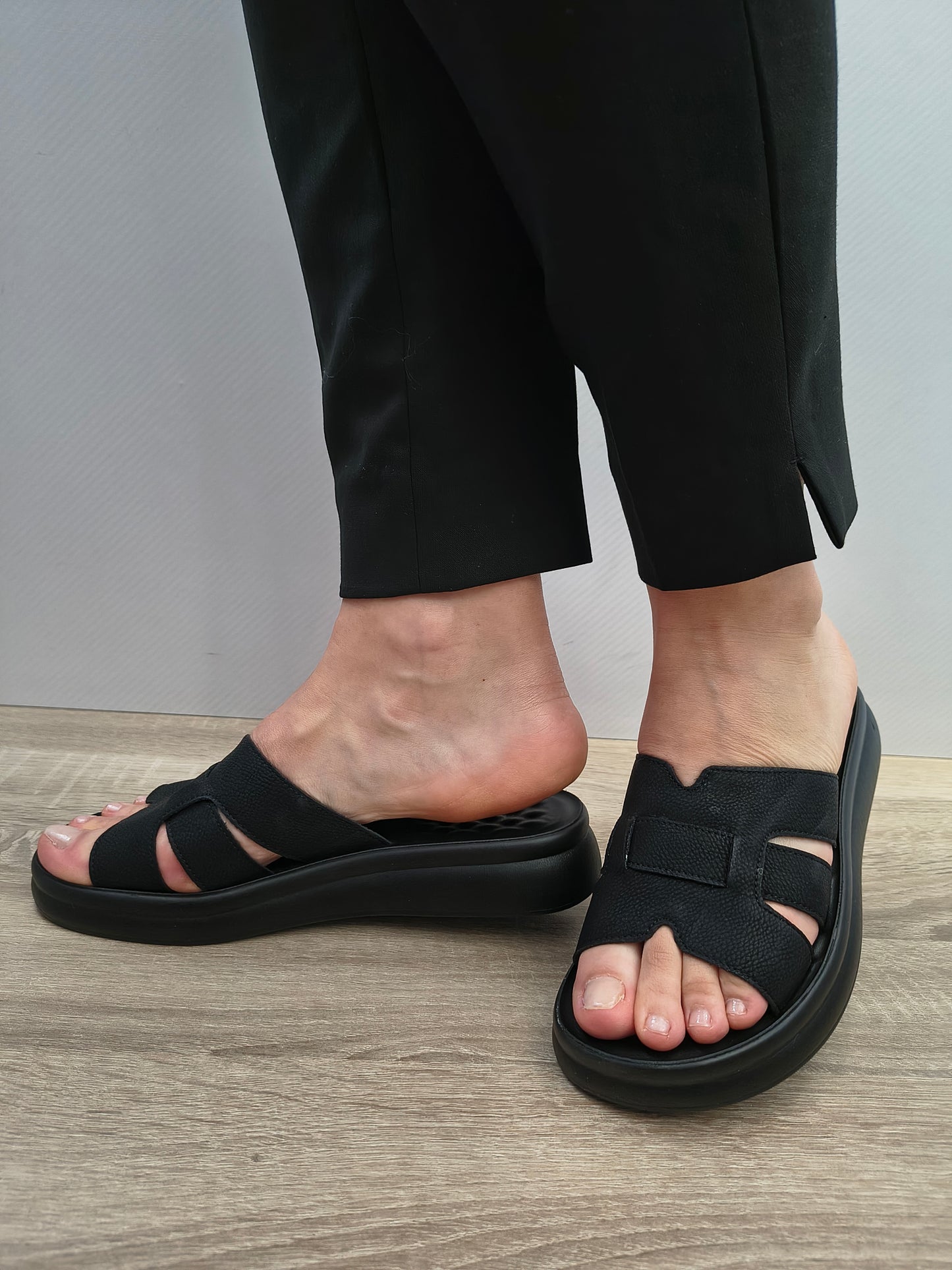 Saboti Casual Damă Formazione 28-008 Negru - Piele Naturală Nubuck