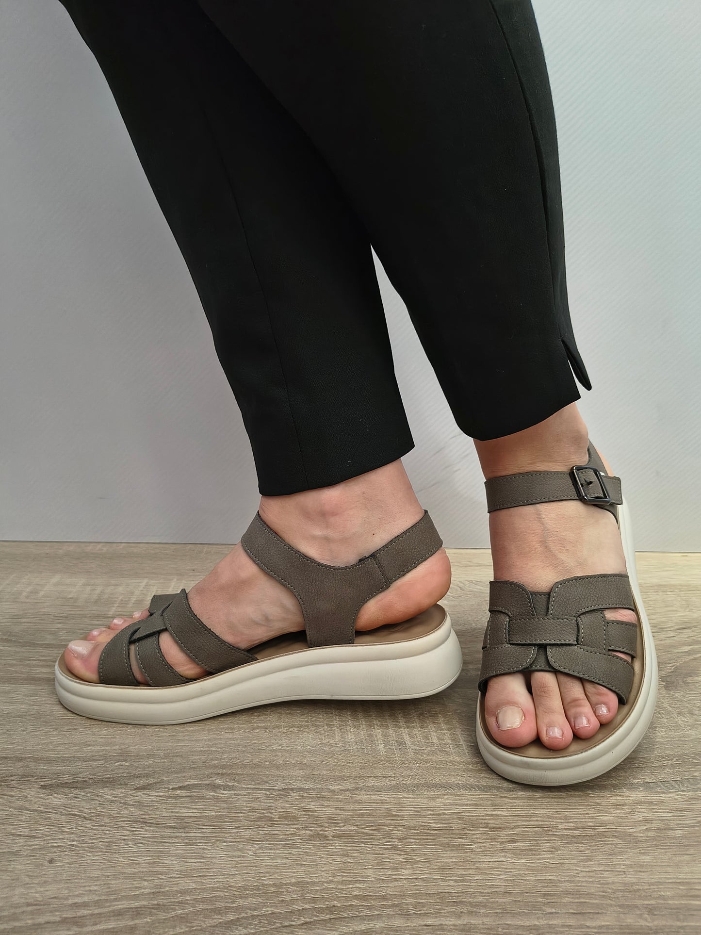 Sandale Casual Damă Formazione 28-022 Grey Nubuck - Piele Naturală Nubuck