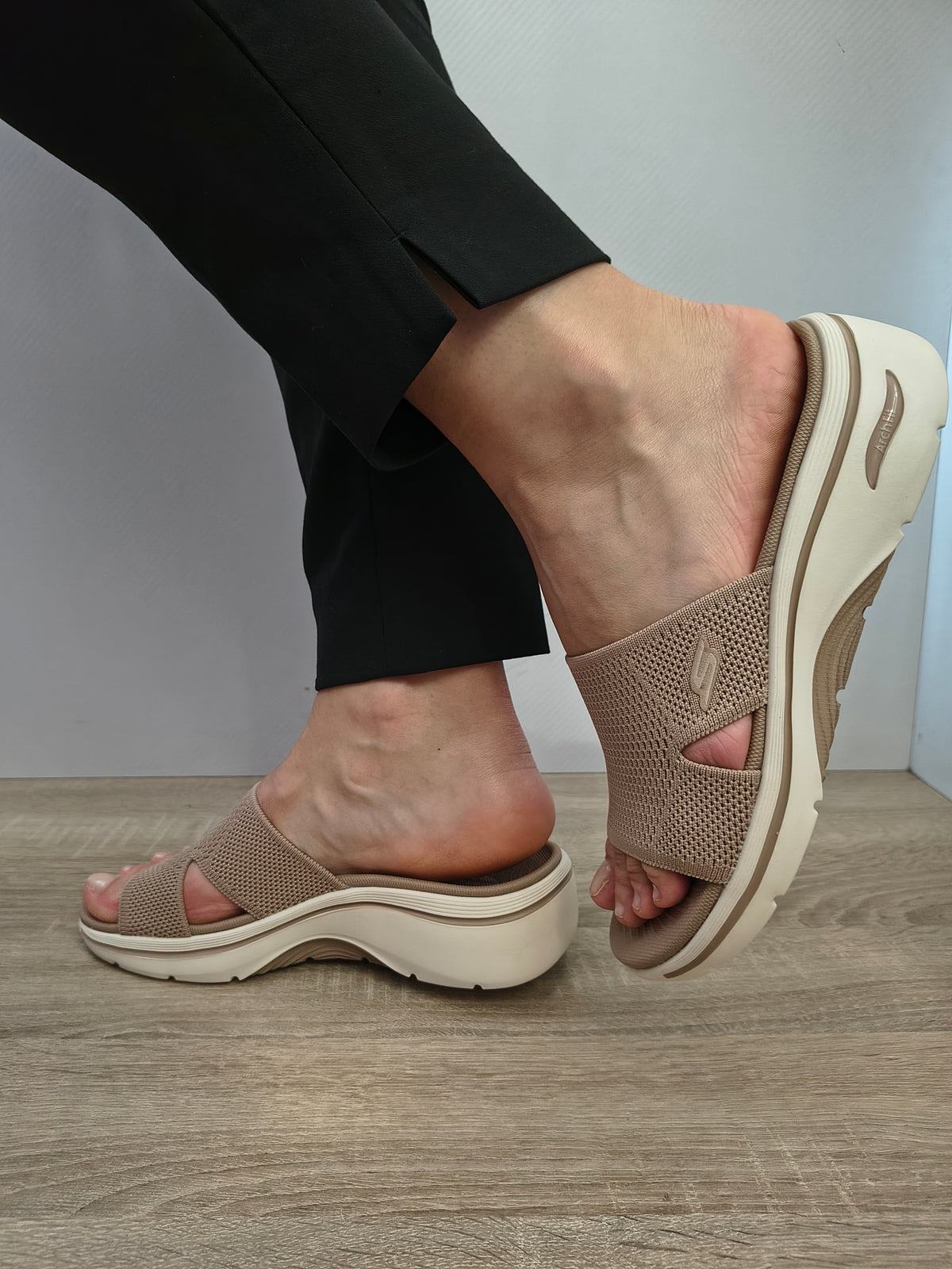 Saboti Casual Damă Skechers 140865 Tan Bej - Textil - imagine 6