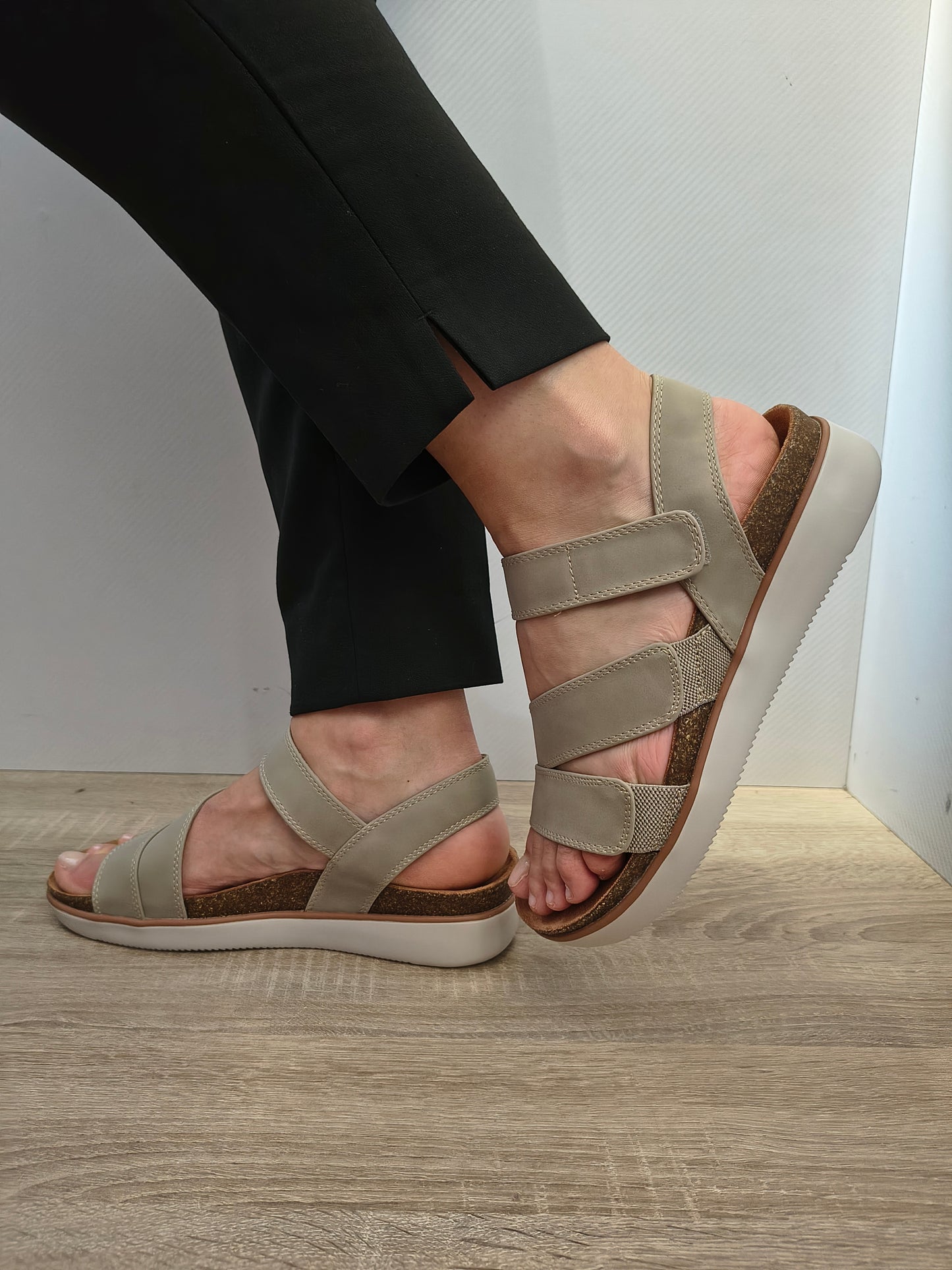 Sandale Casual Damă Skechers 163252 Tpe Taupe - Piele Ecologică