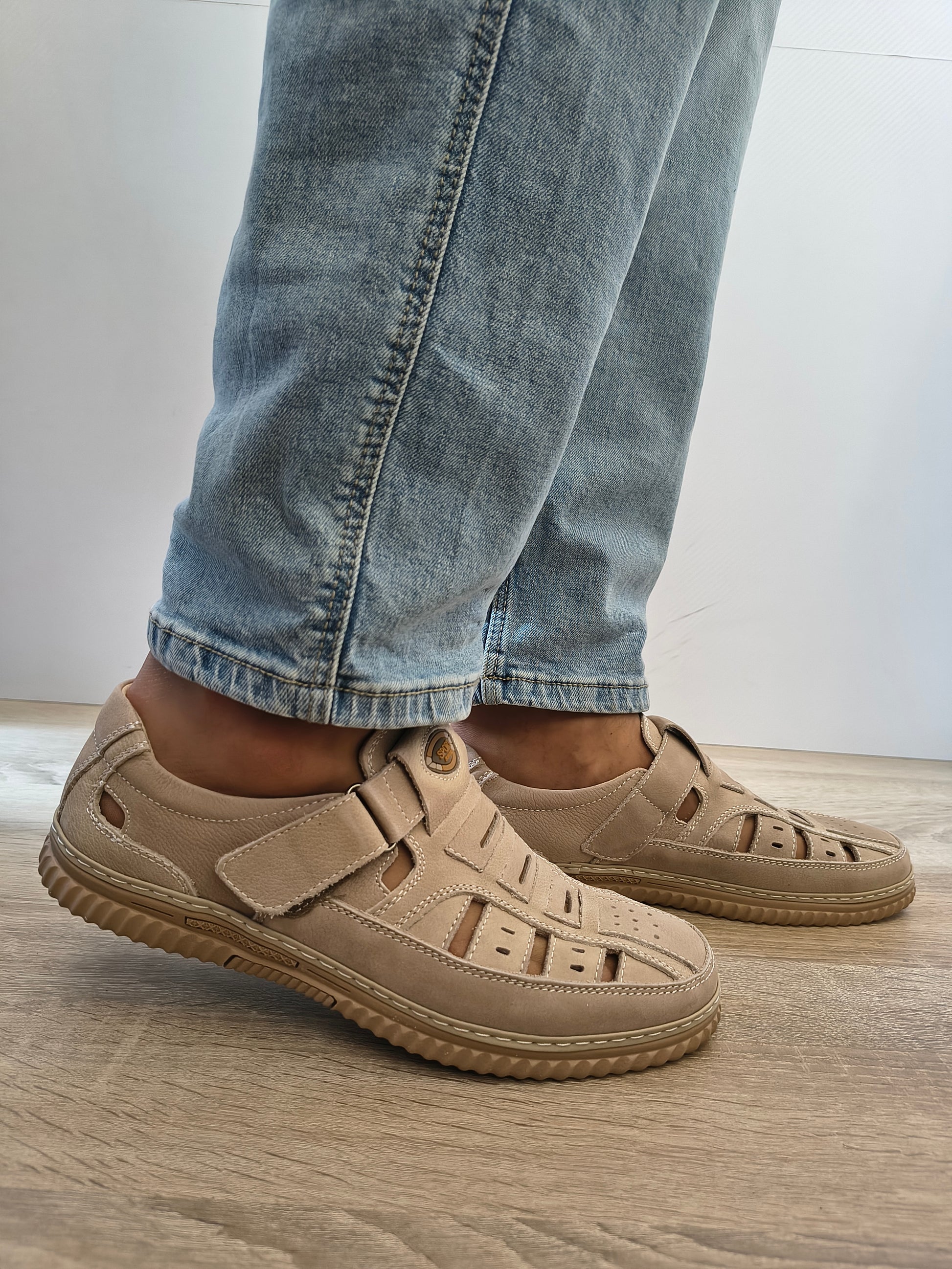 PANTOFI PERFORATI BARBATI OTTER 80008B 03-2 BEJ APRICOT