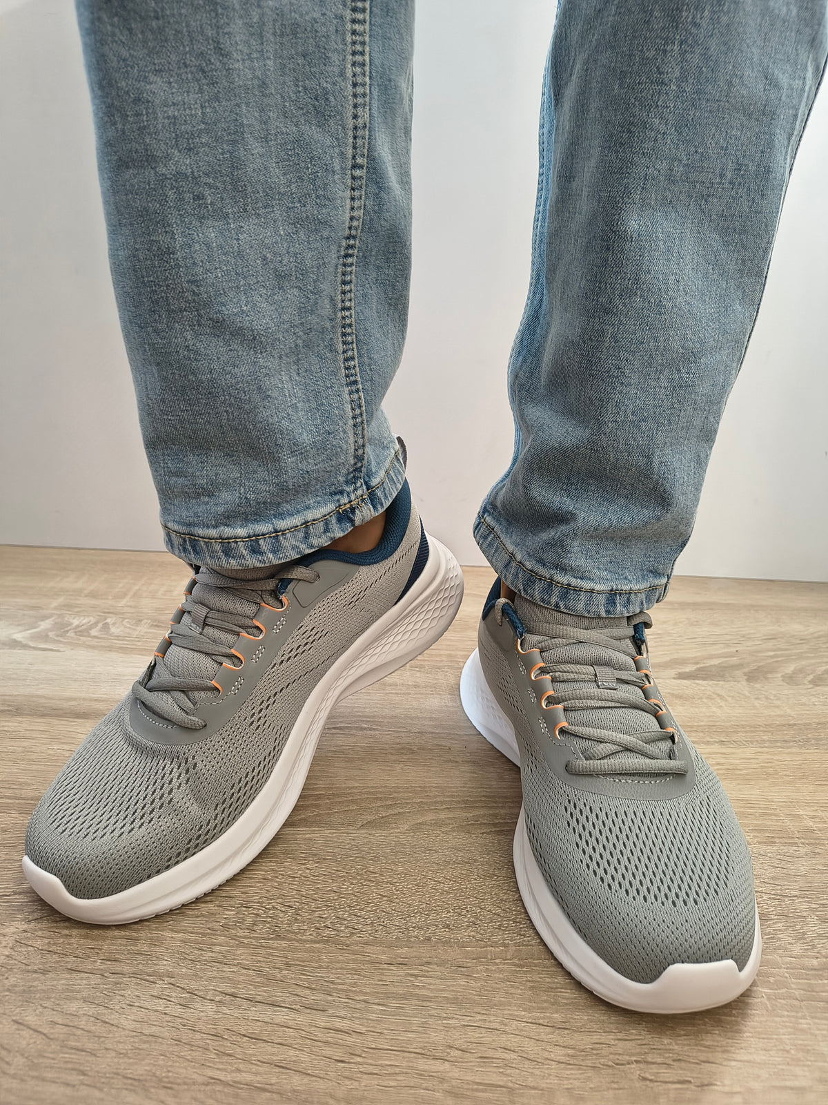 Pantofi Sport Bărbați Skechers 233184 Gybl Gri+navy - Textil - imagine 4