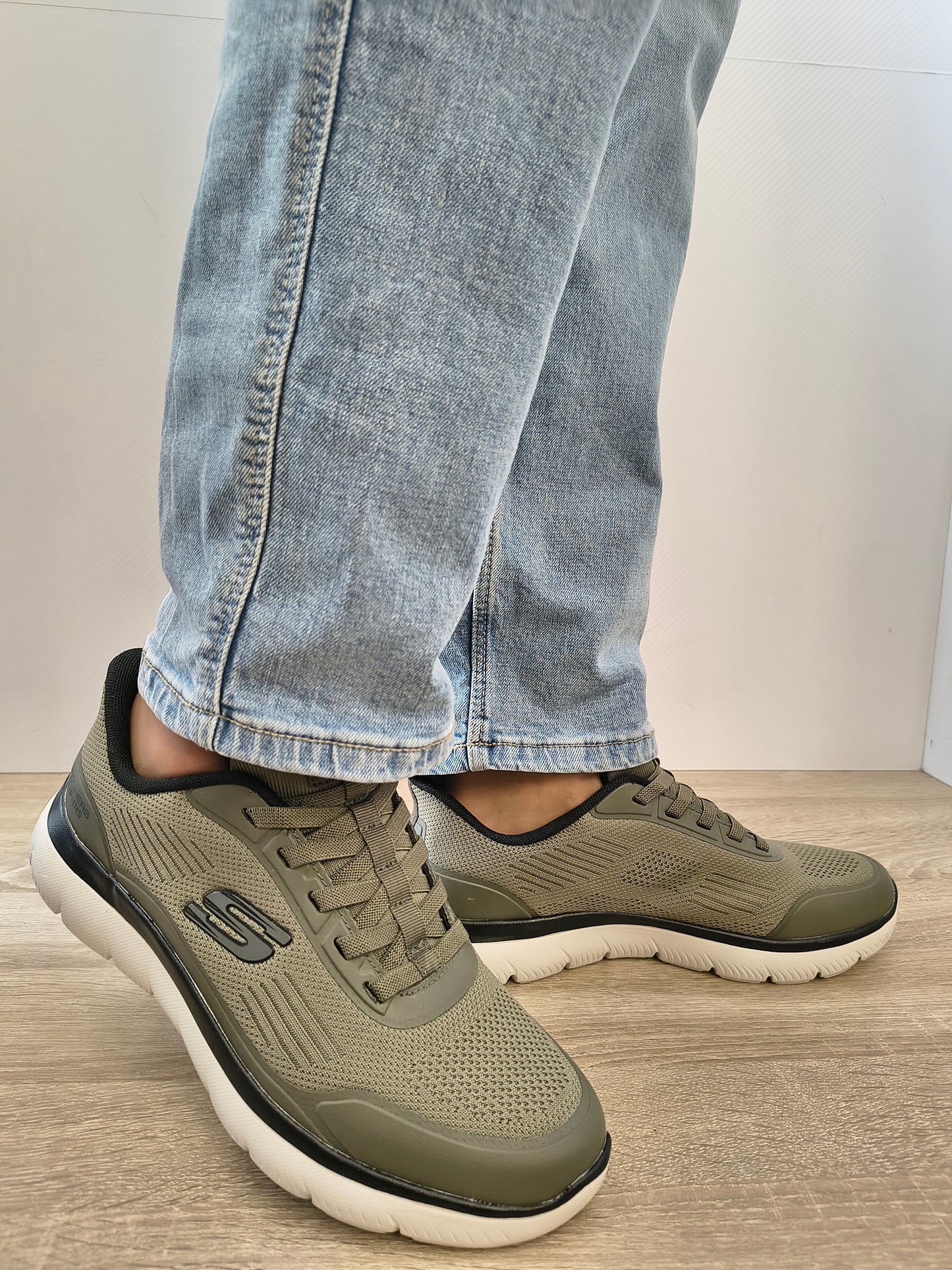 Pantofi Sport Bărbați Skechers 233047 Olbk Olive - Textil