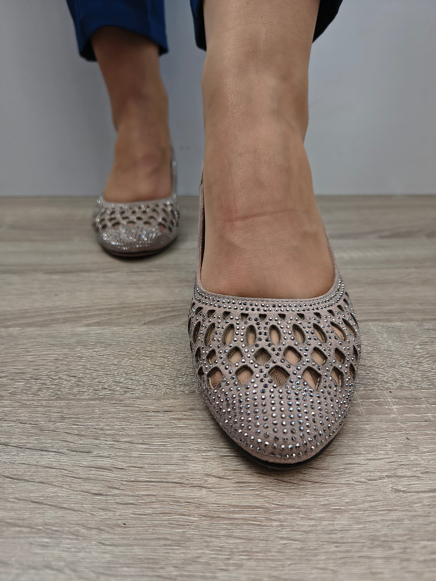 Sandale Elegante Damă Karisma 40012F 03-I Apricot Velur - Piele Naturală Întoarsă