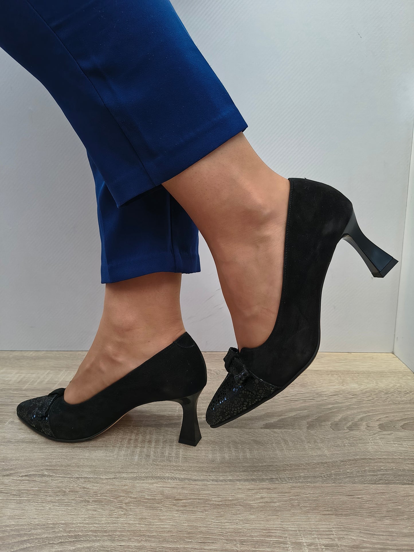 Pantofi Eleganti Damă Antonio 9420 Negru Velur + Effect - Piele Naturală Întoarsă
