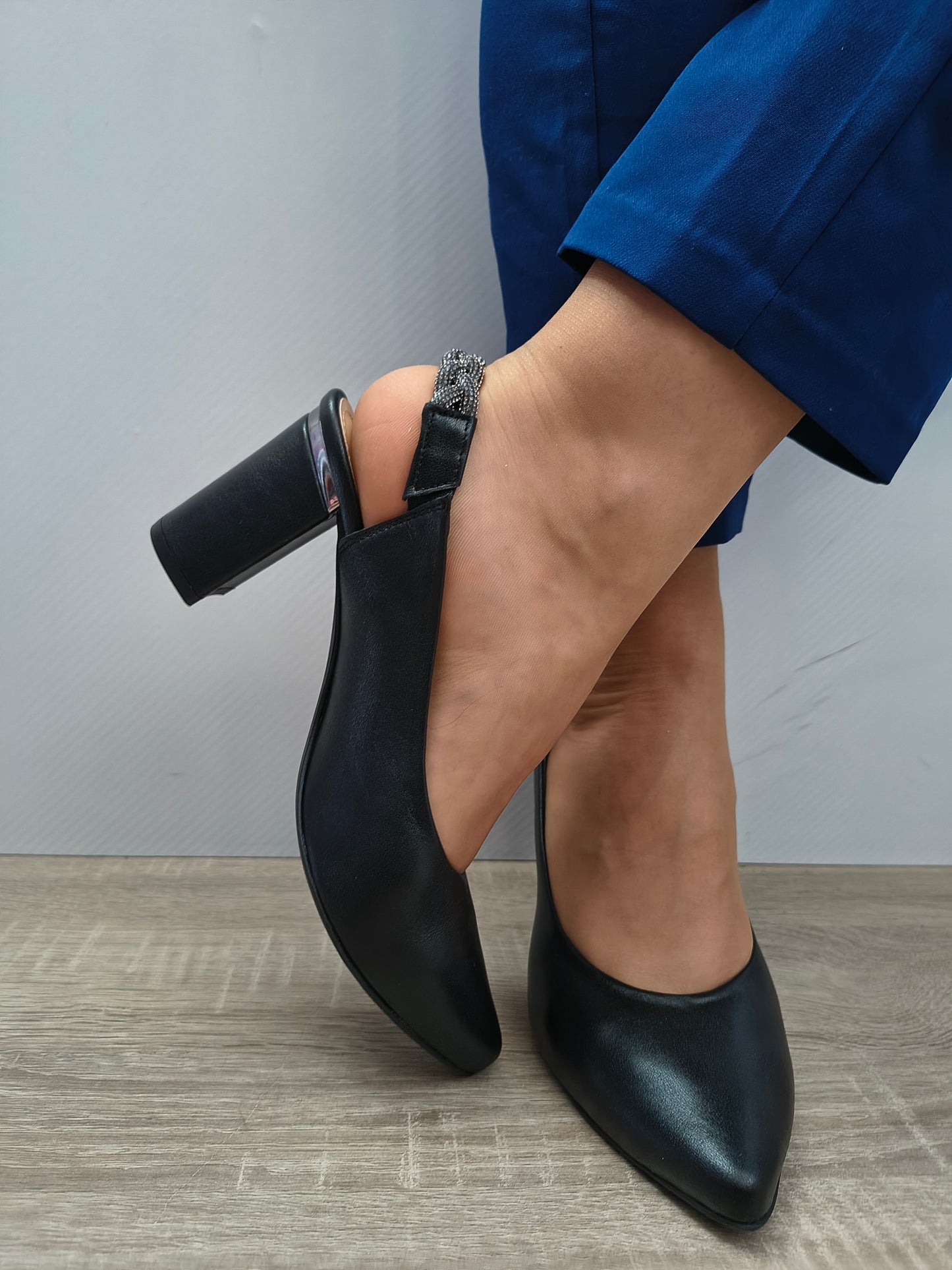 Sandale Elegante Damă Aga 1570 39 Negru - Piele Naturală