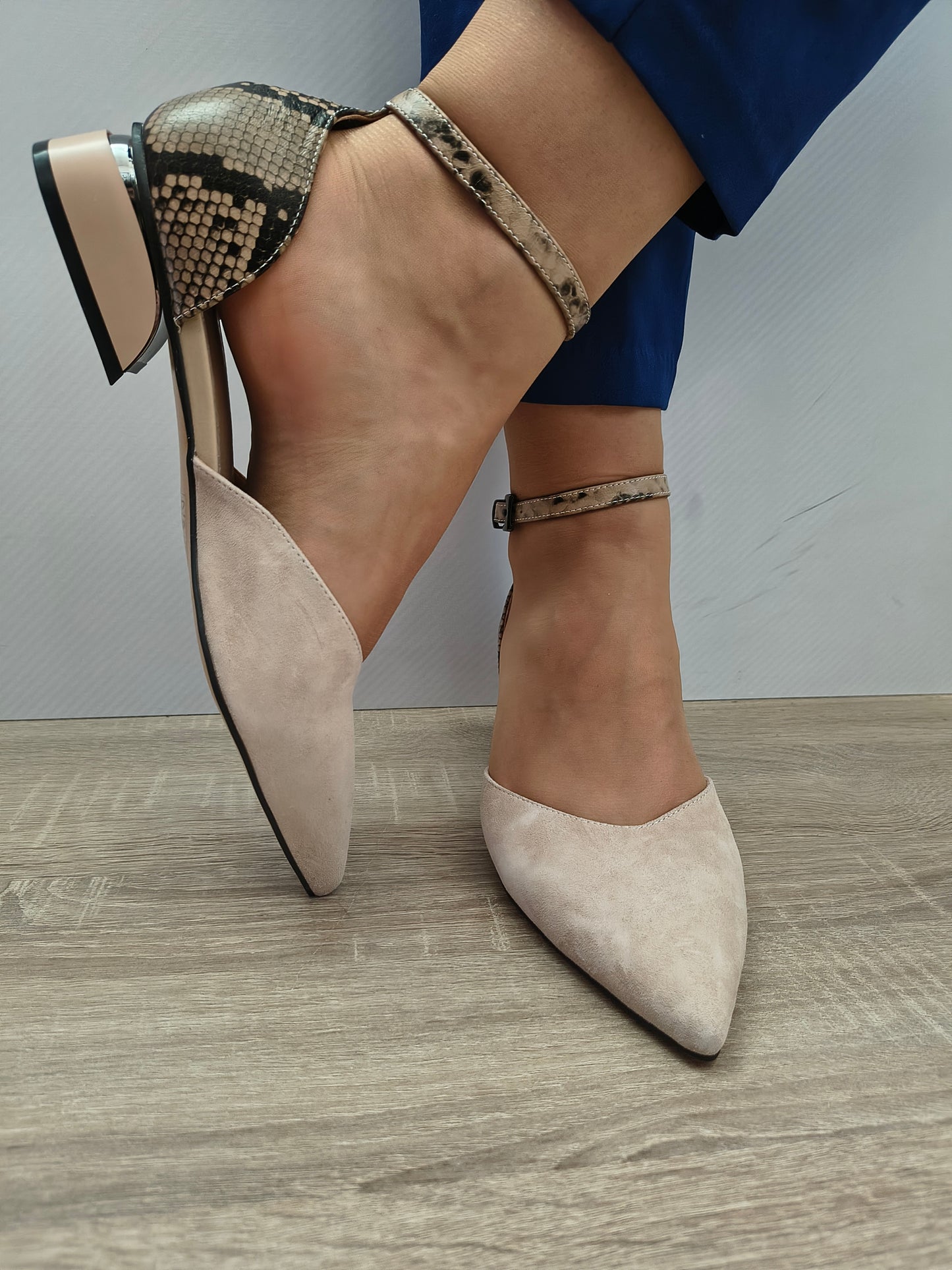 Sandale Elegante Damă Karisma 80006C 03-I Bej Velur/maro Croco - Piele Naturală Întoarsă + Piele Naturală