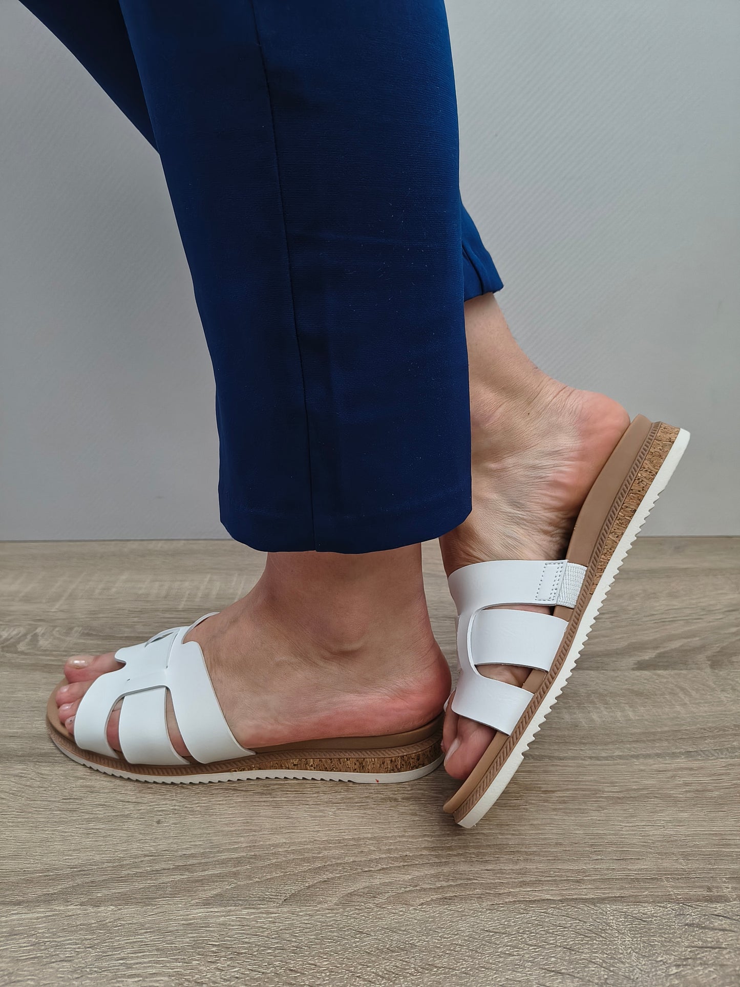 SBOTI CASUAL DAMA SKECHERS 114707 WHT ALB