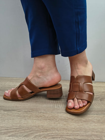 Saboti Casual Damă Jana 27766-46 305 Maro Coniac - Piele Naturală