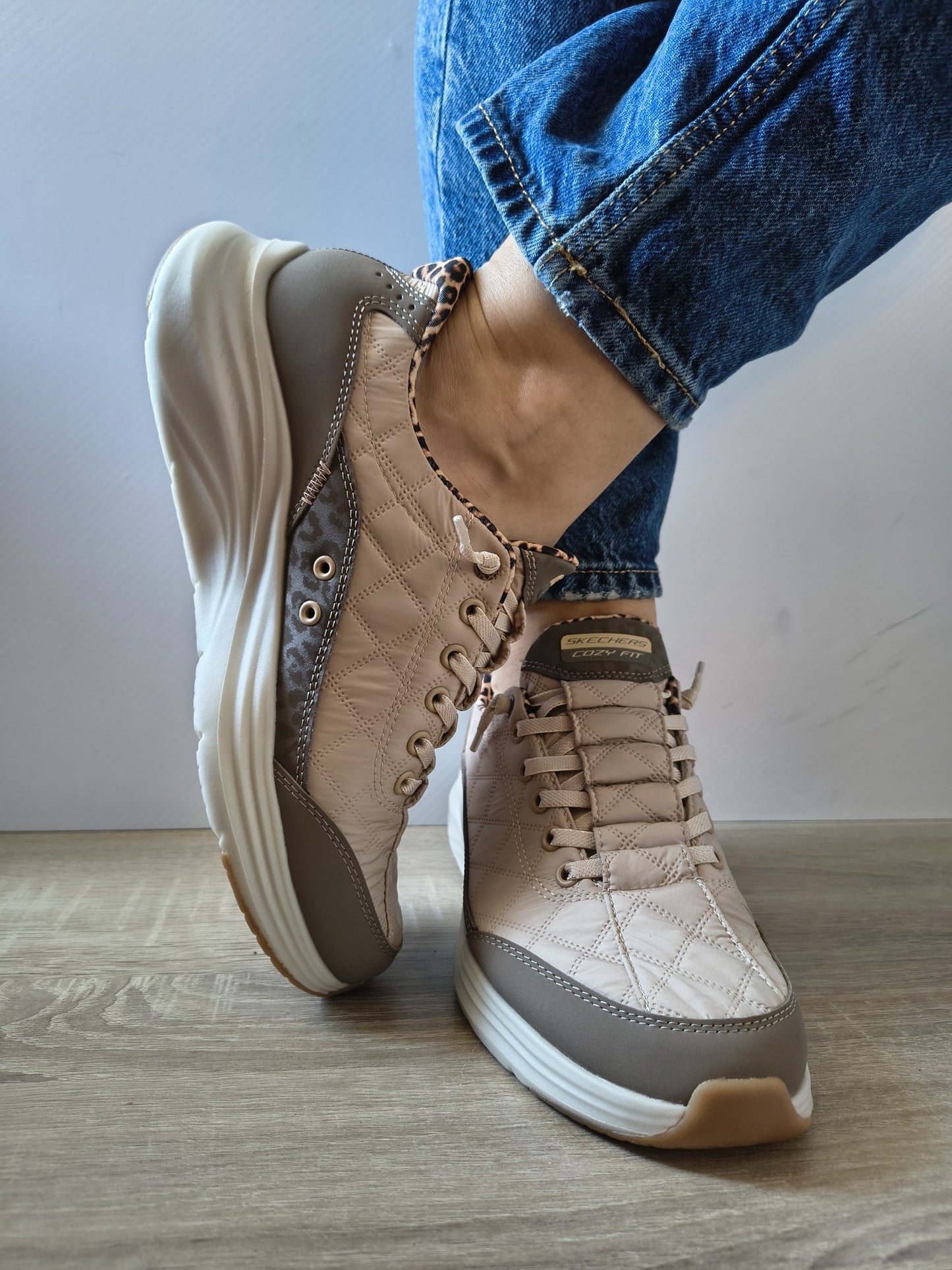 PANTOFI CASUAL DAMĂ SKECHERS 150419 BRN BEJ LEOPARD