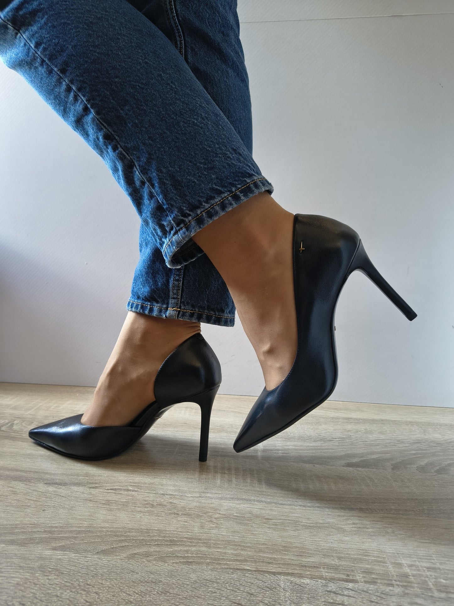PANTOFI ELEGANȚI DAMĂ TAMARIS 22429-46 001 NEGRI