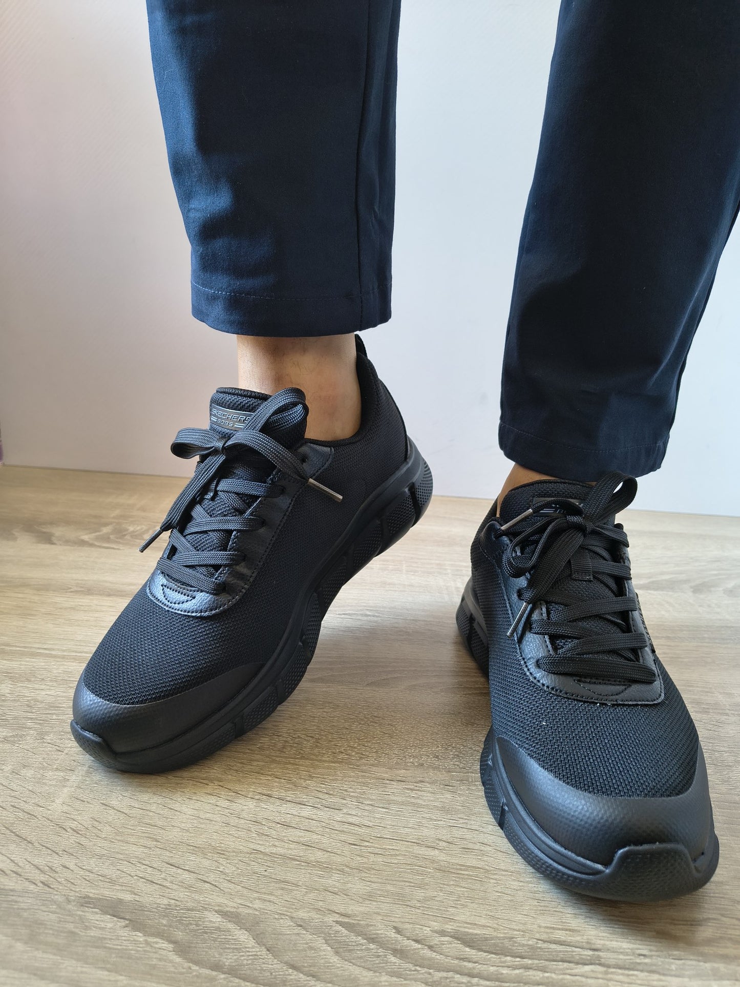 PANTOFI SPORT BĂRBAȚI SKECHERS 118111 BBK NEGRI
