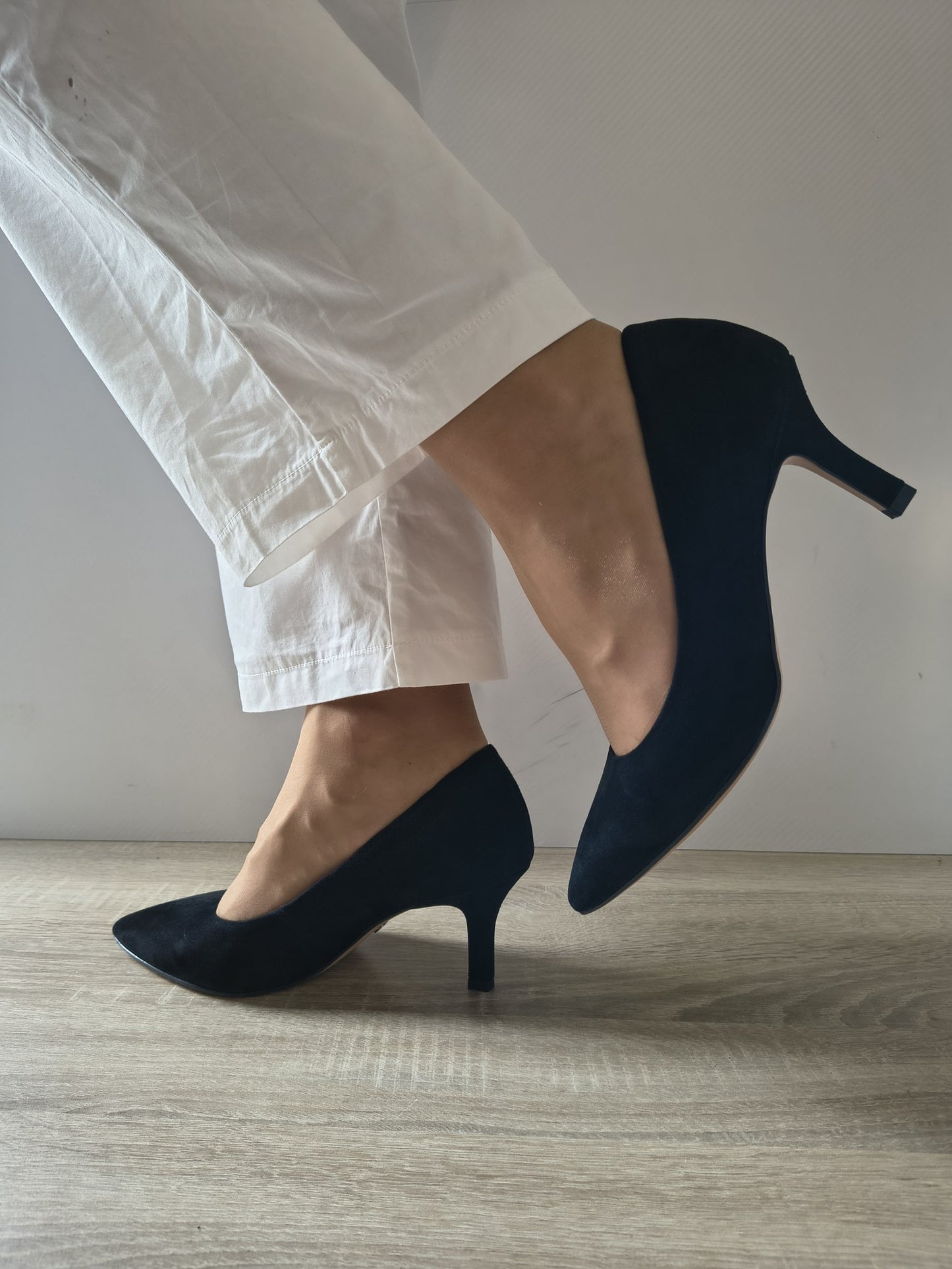 PANTOFI ELEGANȚI DAMĂ TAMARIS 22434-41 004 NEGRI VELUR
