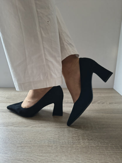 PANTOFI ELEGANȚI DAMĂ TAMARIS 22427-43 001 NEGRI VELUR