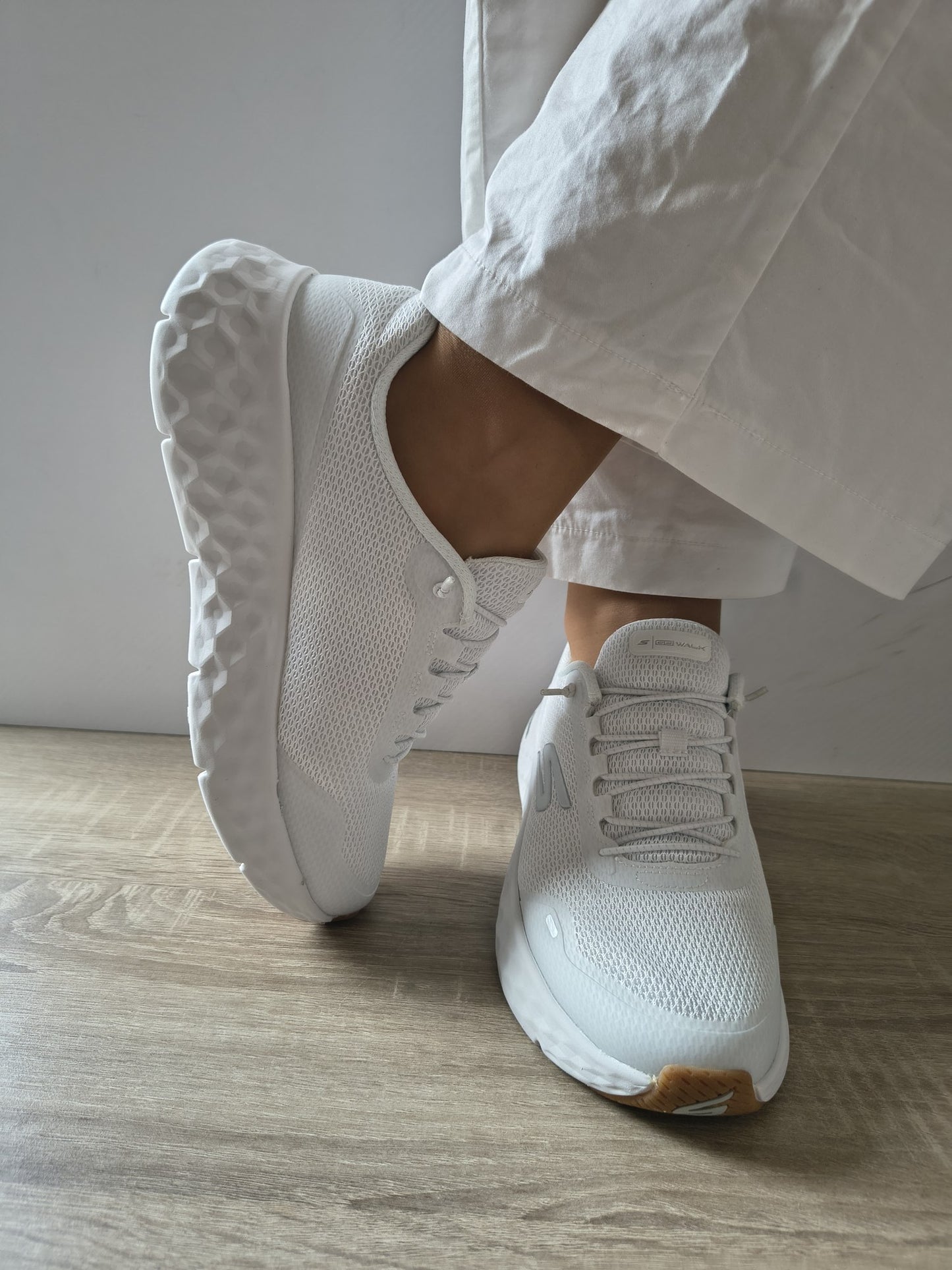 PANTOFI SPORT DAMĂ SKECHERS 126030 WSL ALBI