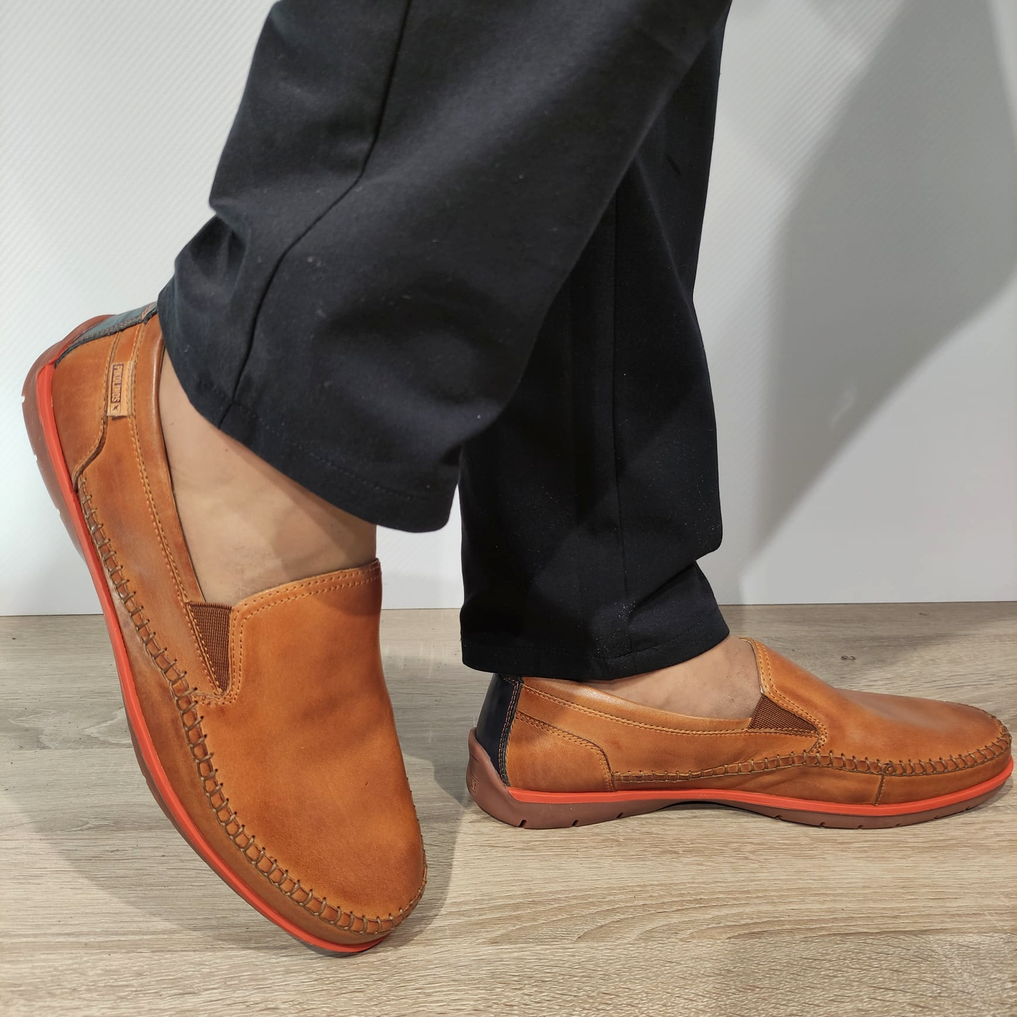 PANTOFI CASUAL BARBATI PIKOLINOS 3111 BRANDY