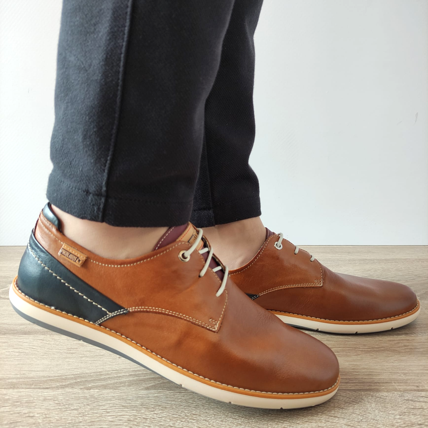 PANTOFI CASUAL BARBATI PIKOLINOS 4104C1 BRANDY