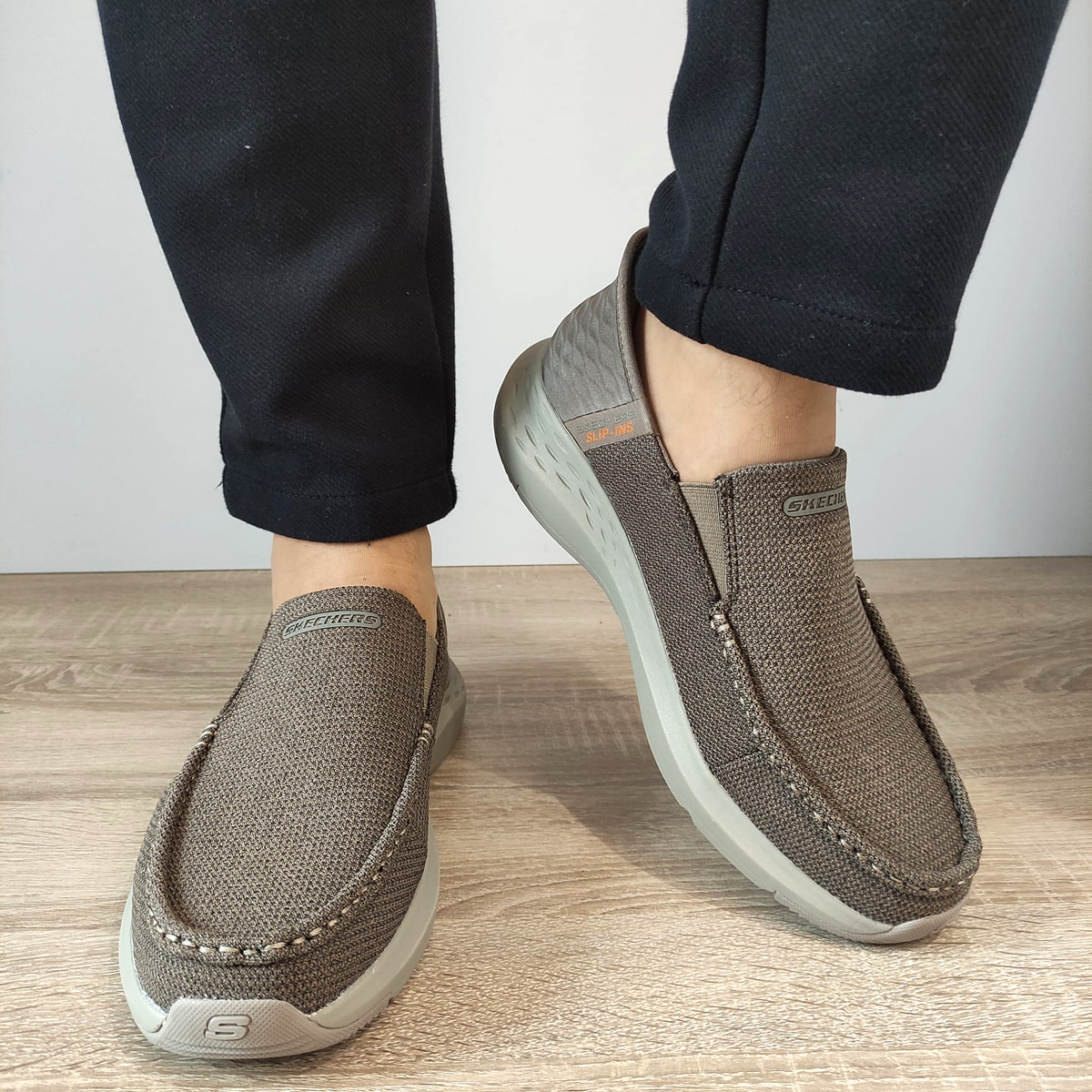 PANTOFI CASUAL BARBATI SKECHERS 204804 TPE - imagine 7
