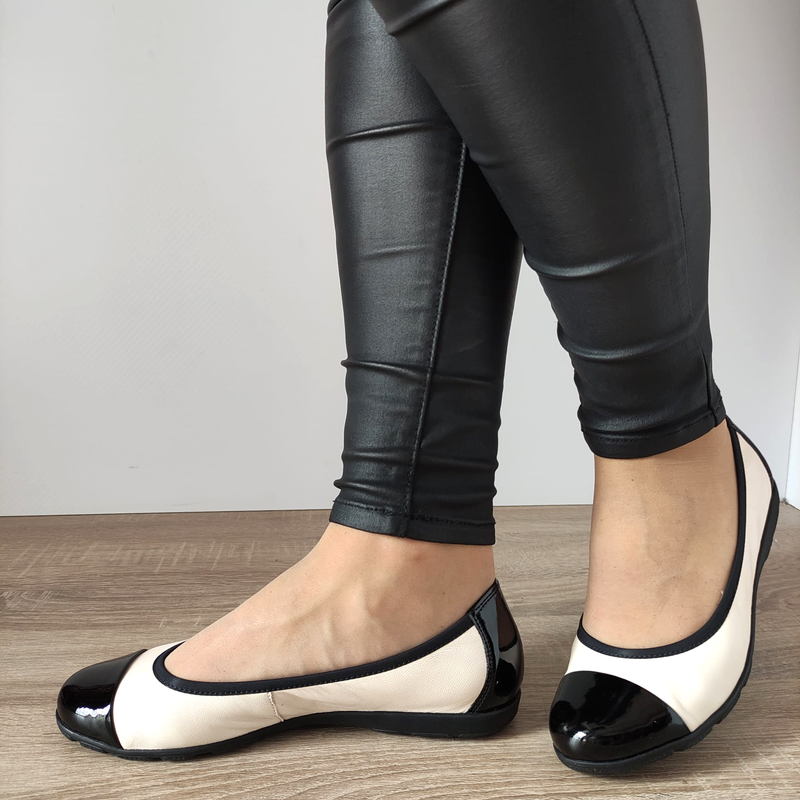 PANTOFI CASUAL DAMA CAPRICE 22152-28 BEJ + NEGRU LAC - imagine 3