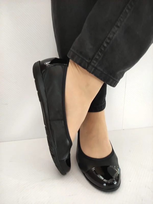 PANTOFI CASUAL DAMA CAPRICE 22152-42 NEGRI CU LAC - imagine 3