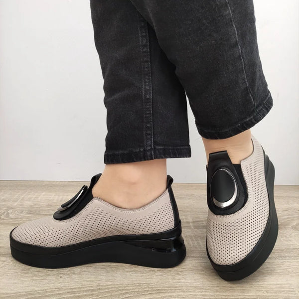 PANTOFI CASUAL DAMA DOGATI 2450-Z BEJ CU NEGRU - imagine 2