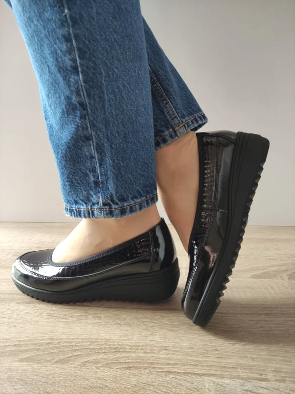 PANTOFI CASUAL DAMA KARISMA 60006A 01-O NEGRI LAC - imagine 3