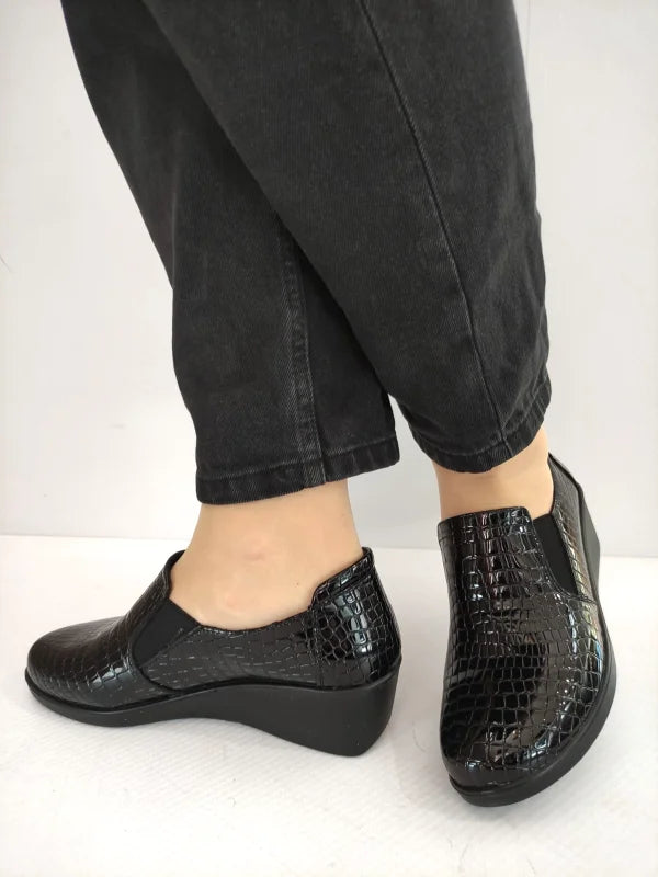 PANTOFI CASUAL DAMA KARISMA 60017B 01-O NEGRI CROCO - imagine 5