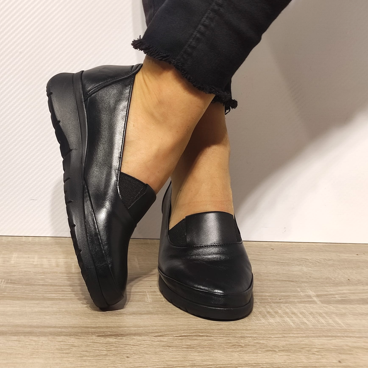 PANTOFI CASUAL DAMA NICOLIS 125101 NEGRI - imagine 4