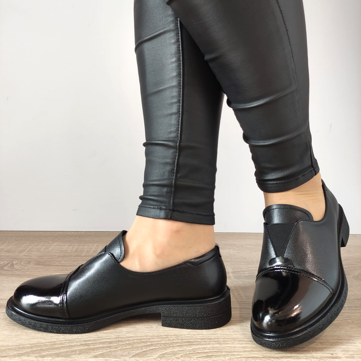 PANTOFI CASUAL DAMA PASS 540004 01-N NEGRI + LAC - imagine 3