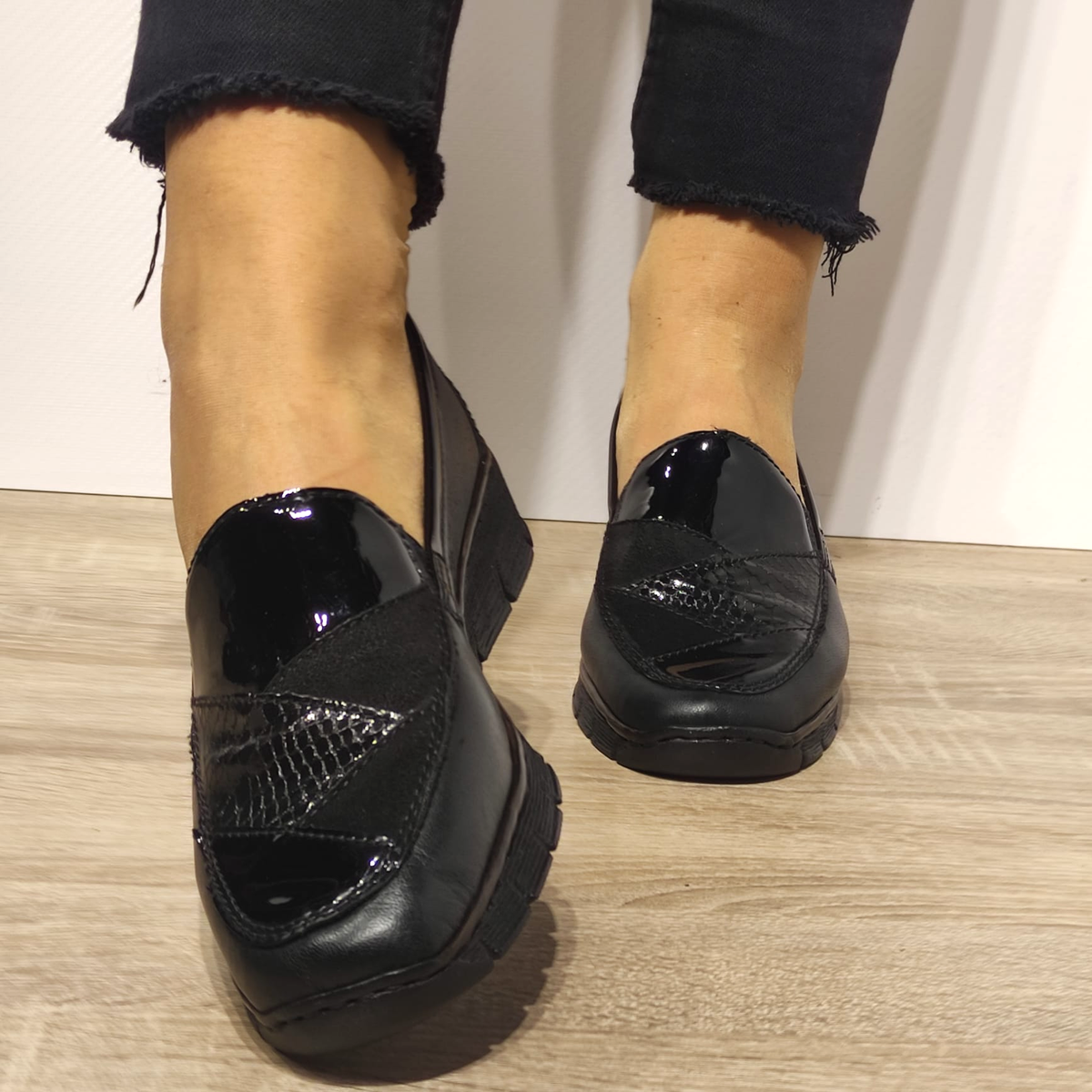 PANTOFI CASUAL DAMA RIEKER 53785-00 NEGRI - imagine 7