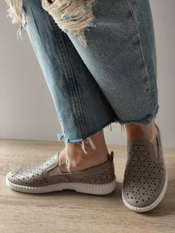 PANTOFI CASUAL PERFORATI DAMA CASPIAN 24015 GREJ - imagine 2