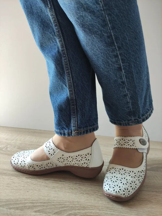 PANTOFI CASUAL PERFORATI DAMA MARIA CONTI 739894 ALBI