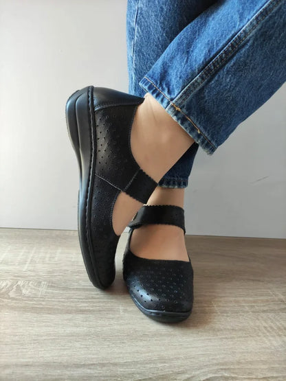 PANTOFI CASUAL PERFORATI DAMA MARIA CONTI 739904 NEGRI