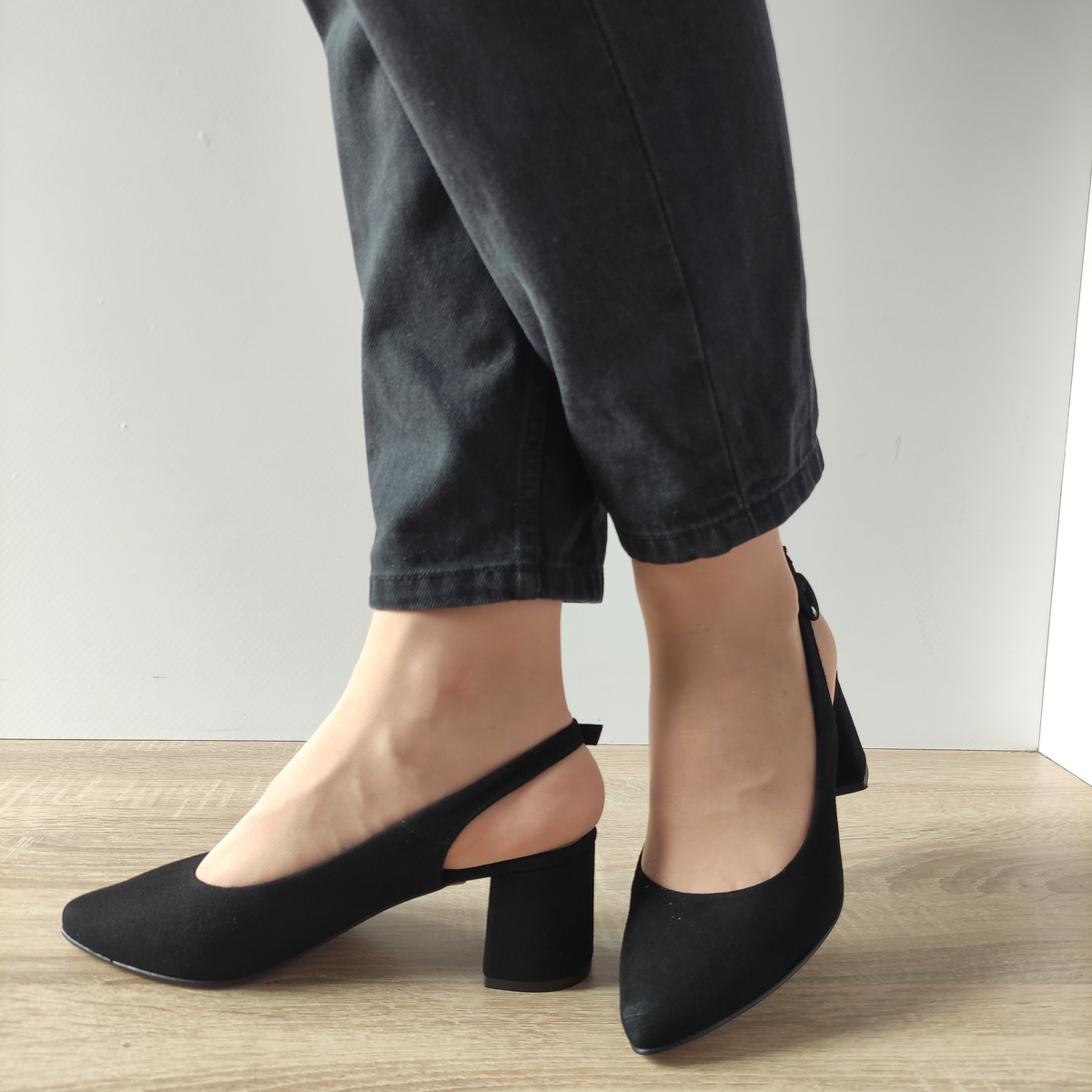 PANTOFI DECUPATI DAMA AGA E1230.19 - imagine 5