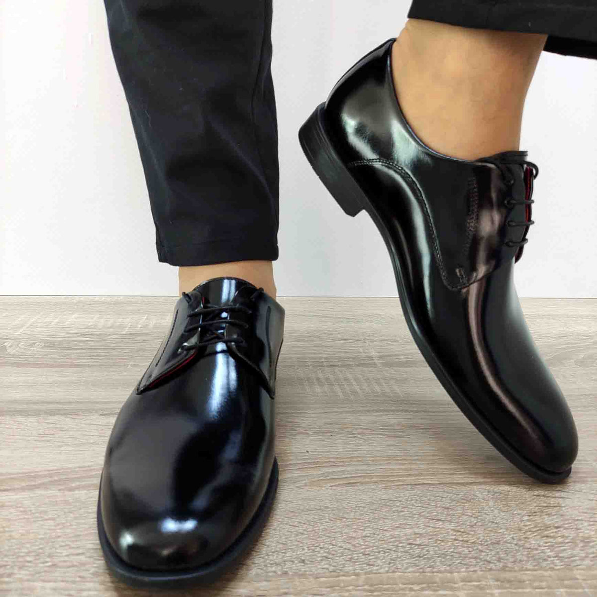PANTOFI ELEGANTI BARBATI CONHPOL 9345-0013-00S09 NEGRI LACUIT - imagine 4