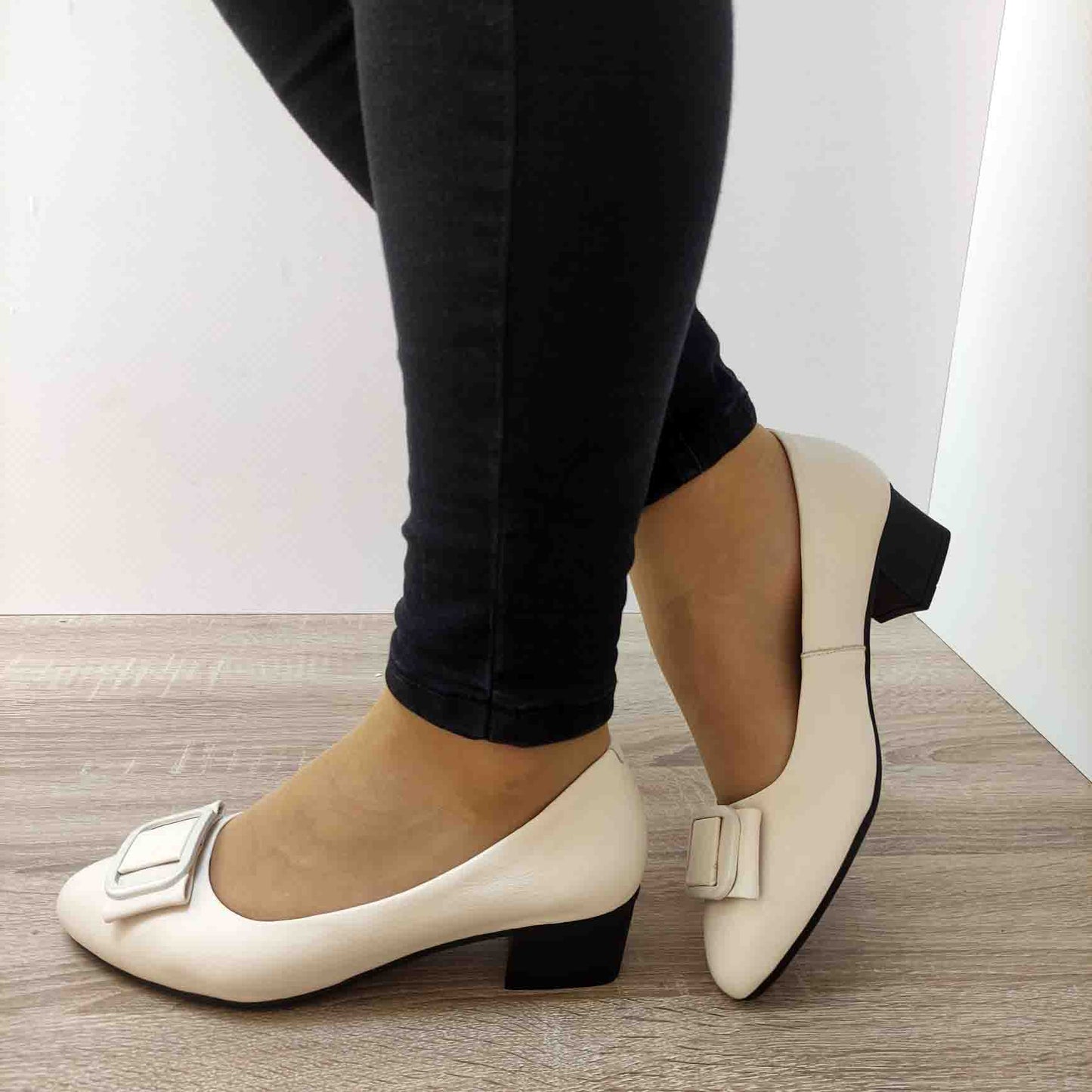 PANTOFI ELEGANTI DAMA FORMAZIONE 220715 CREM