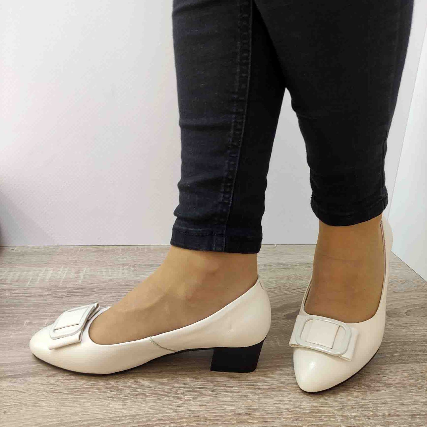PANTOFI ELEGANTI DAMA FORMAZIONE 220715 CREM