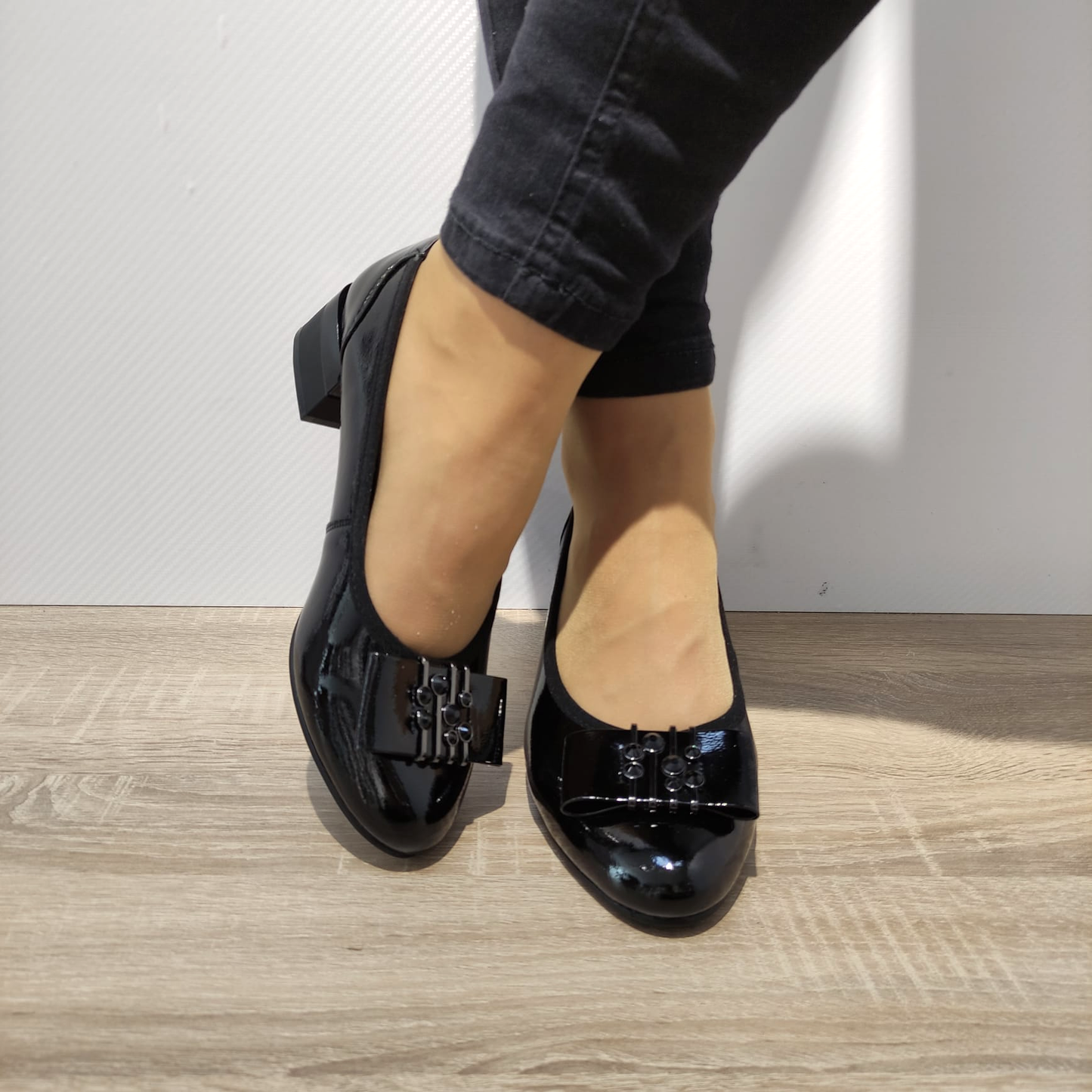 PANTOFI ELEGANTI DAMA PASS 687L-G11-01-L NEGRI