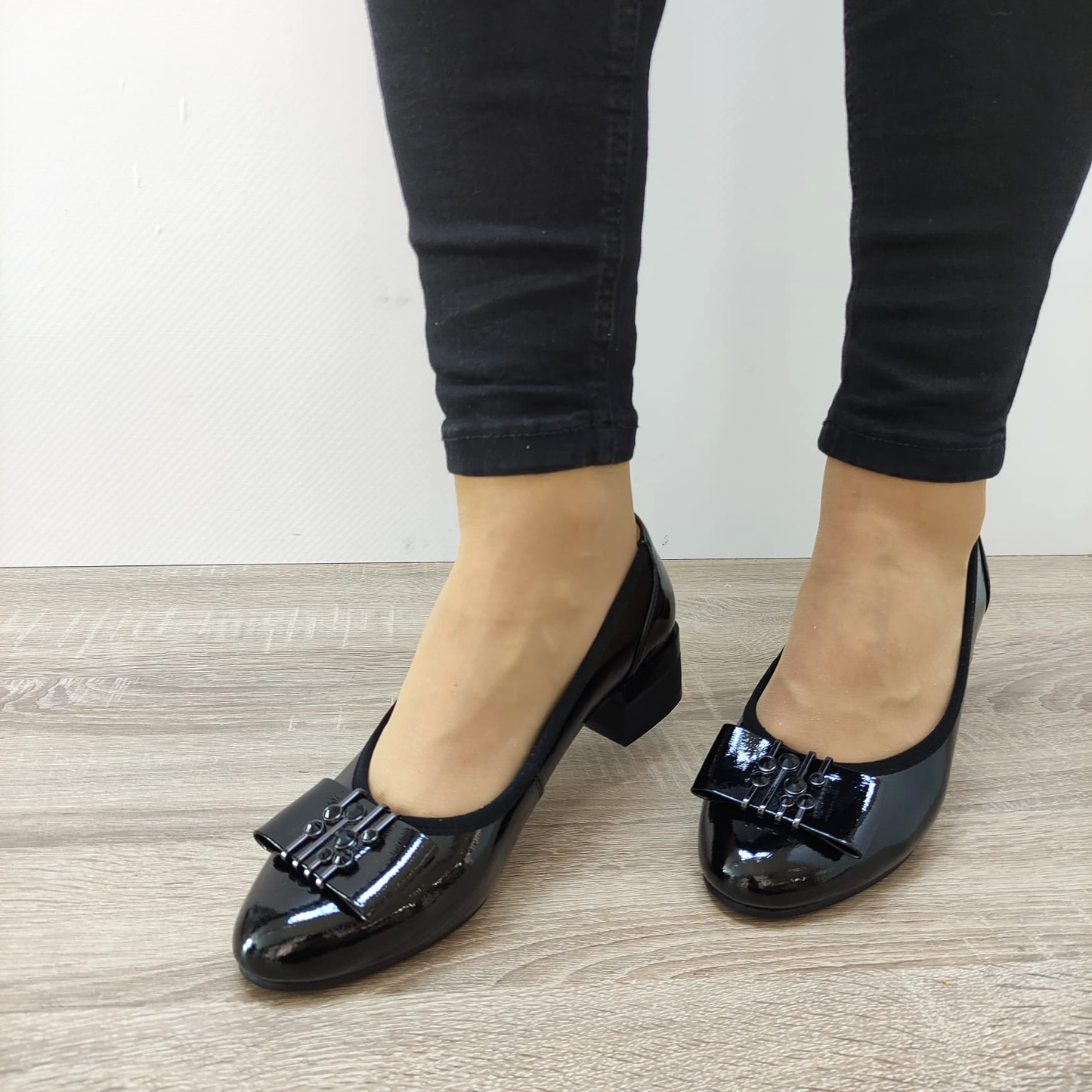 PANTOFI ELEGANTI DAMA PASS 687L-G11-01-L NEGRI
