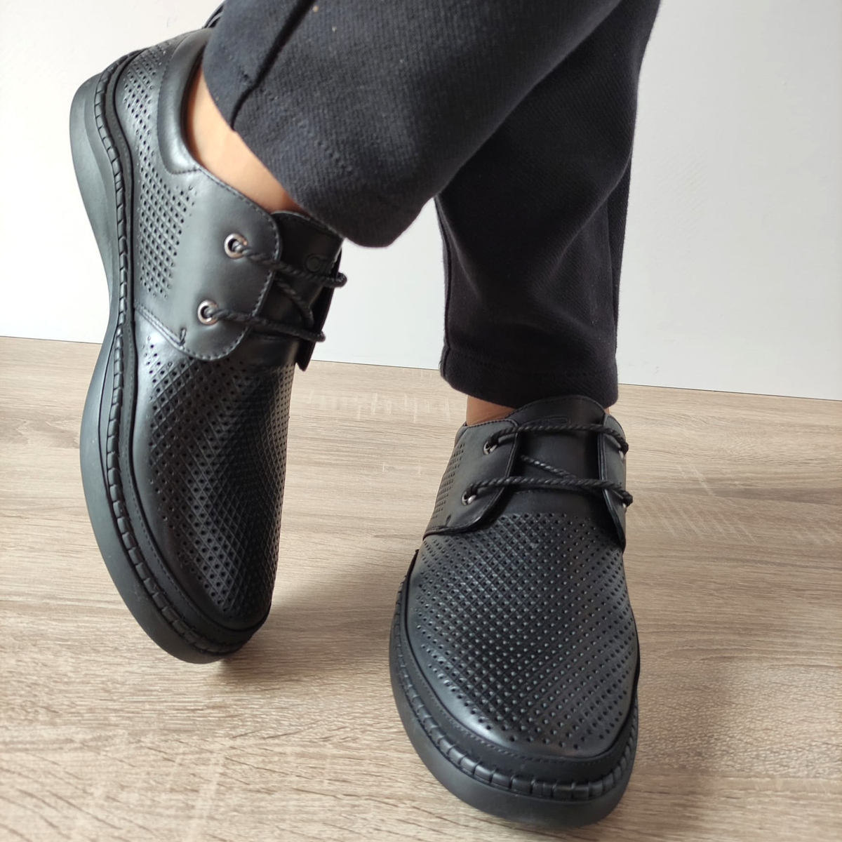 PANTOFI PERFORATI BARBATI OTTER 64000A 01-N NEGRI - imagine 5