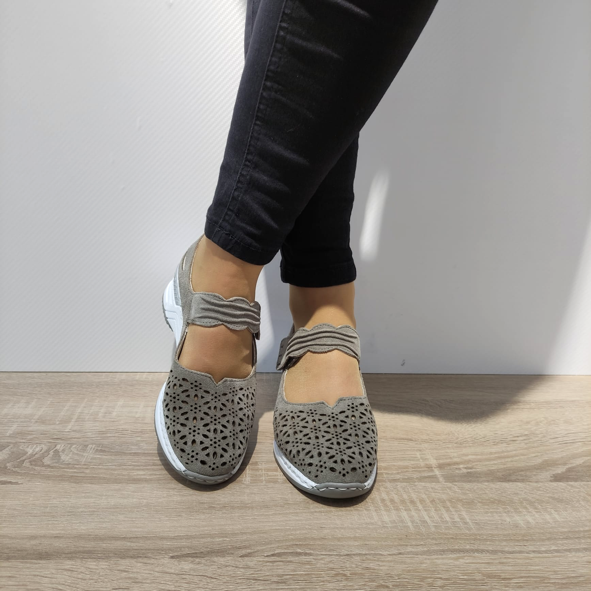PANTOFI PERFORATI CASUAL DAMA RIEKER N4367-42 - imagine 6