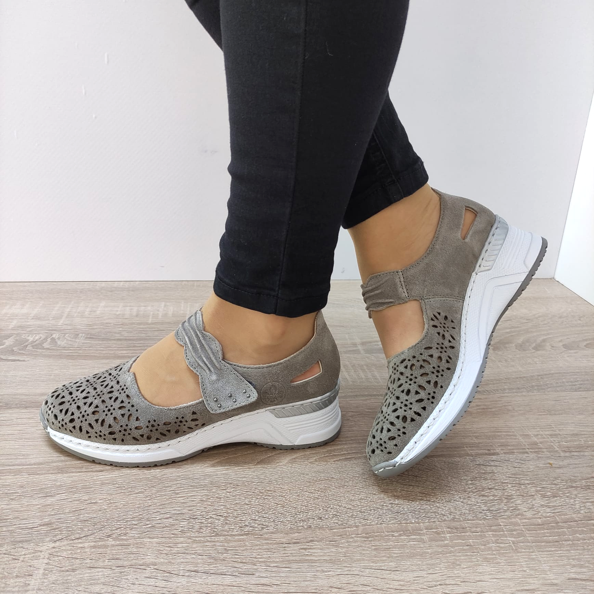 PANTOFI PERFORATI CASUAL DAMA RIEKER N4367-42 - imagine 2