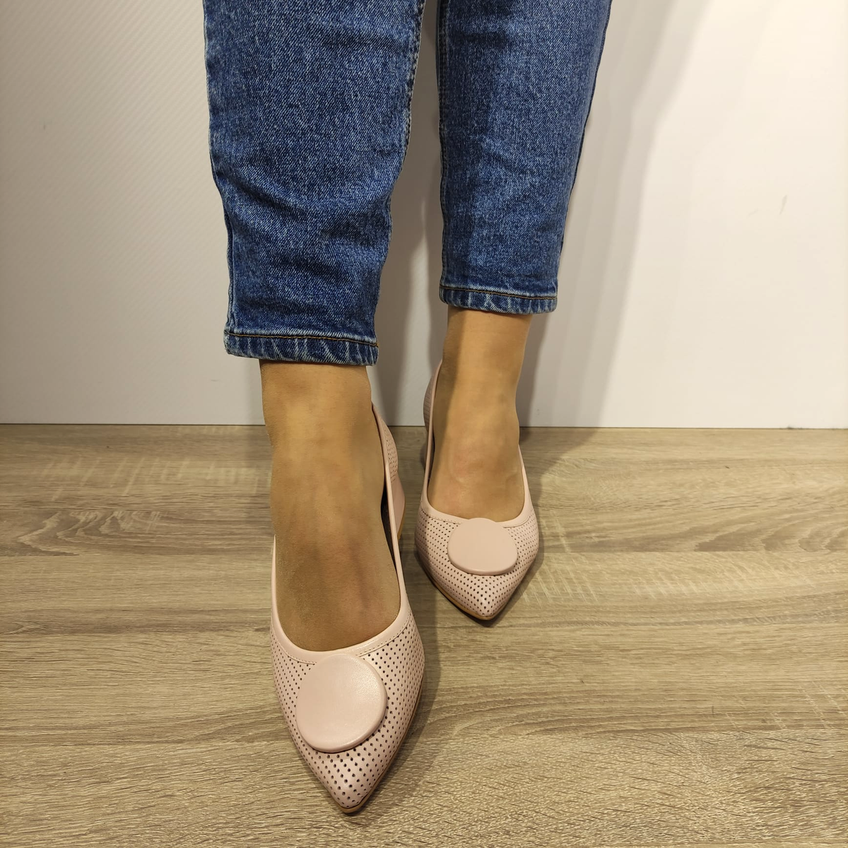 PANTOFI PERFORATI DAMA AGA 1237.2593 ROZ NATURAL - imagine 6